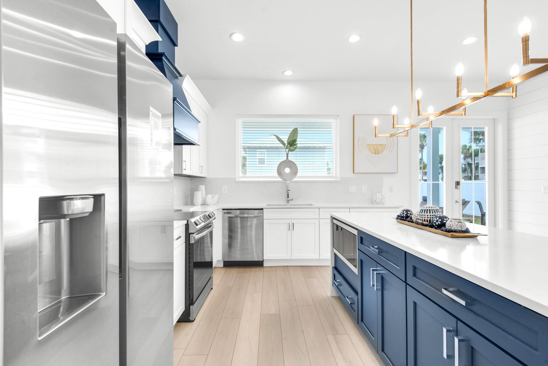 CRYSTAL BEACH - Residential