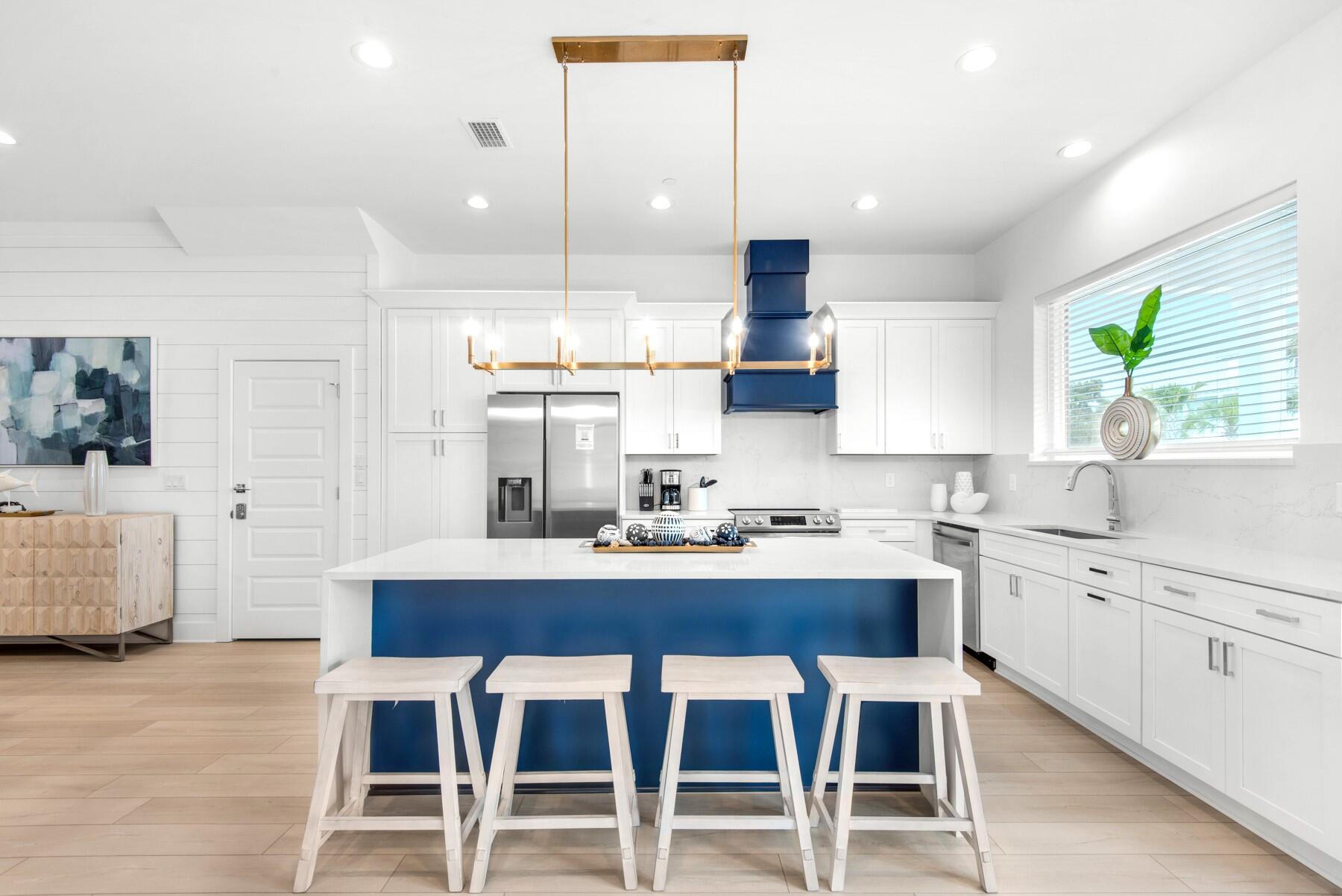 CRYSTAL BEACH - Residential