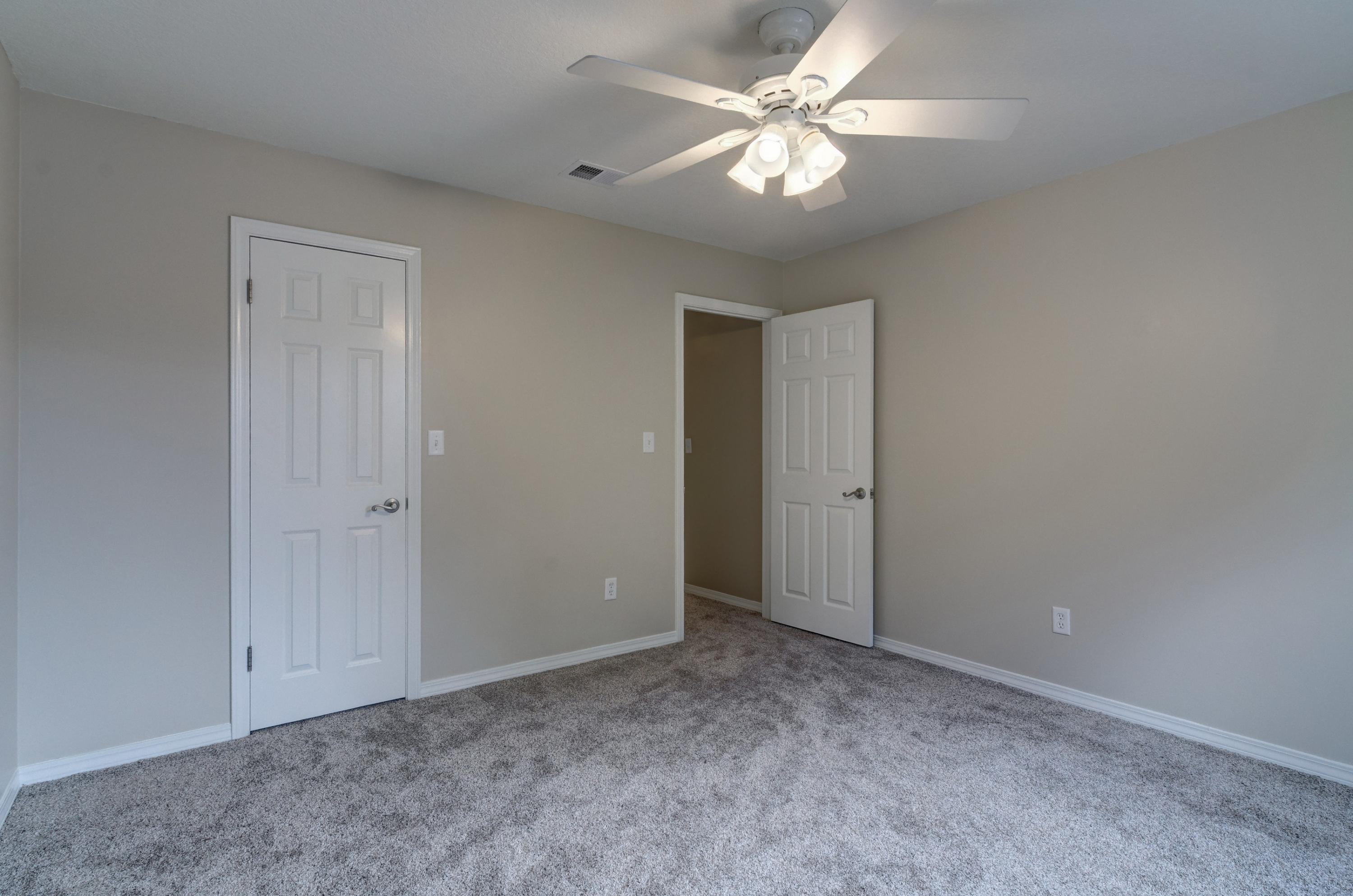 LAKE LORRAINE GARDENS - Residential