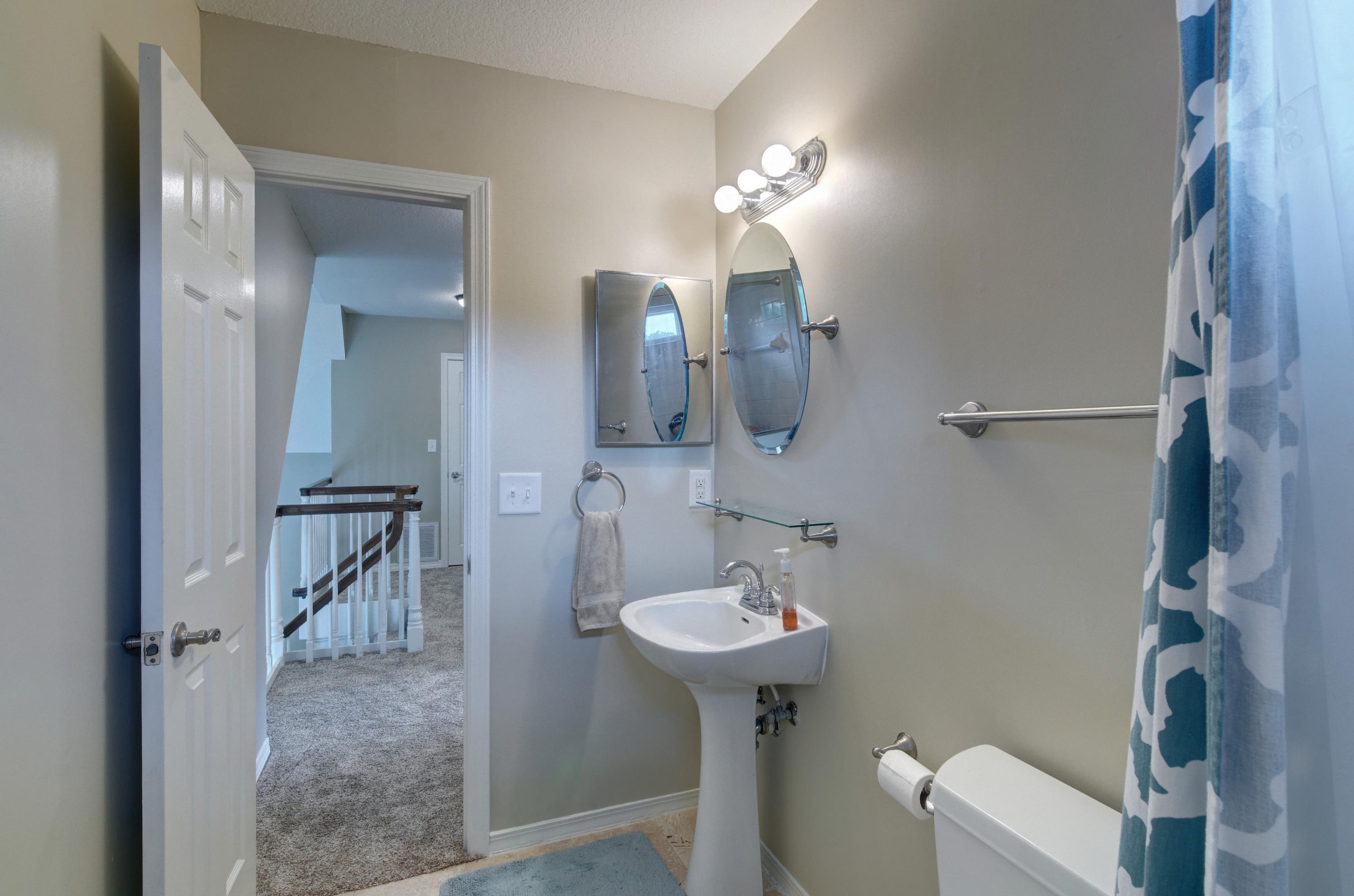 LAKE LORRAINE GARDENS - Residential