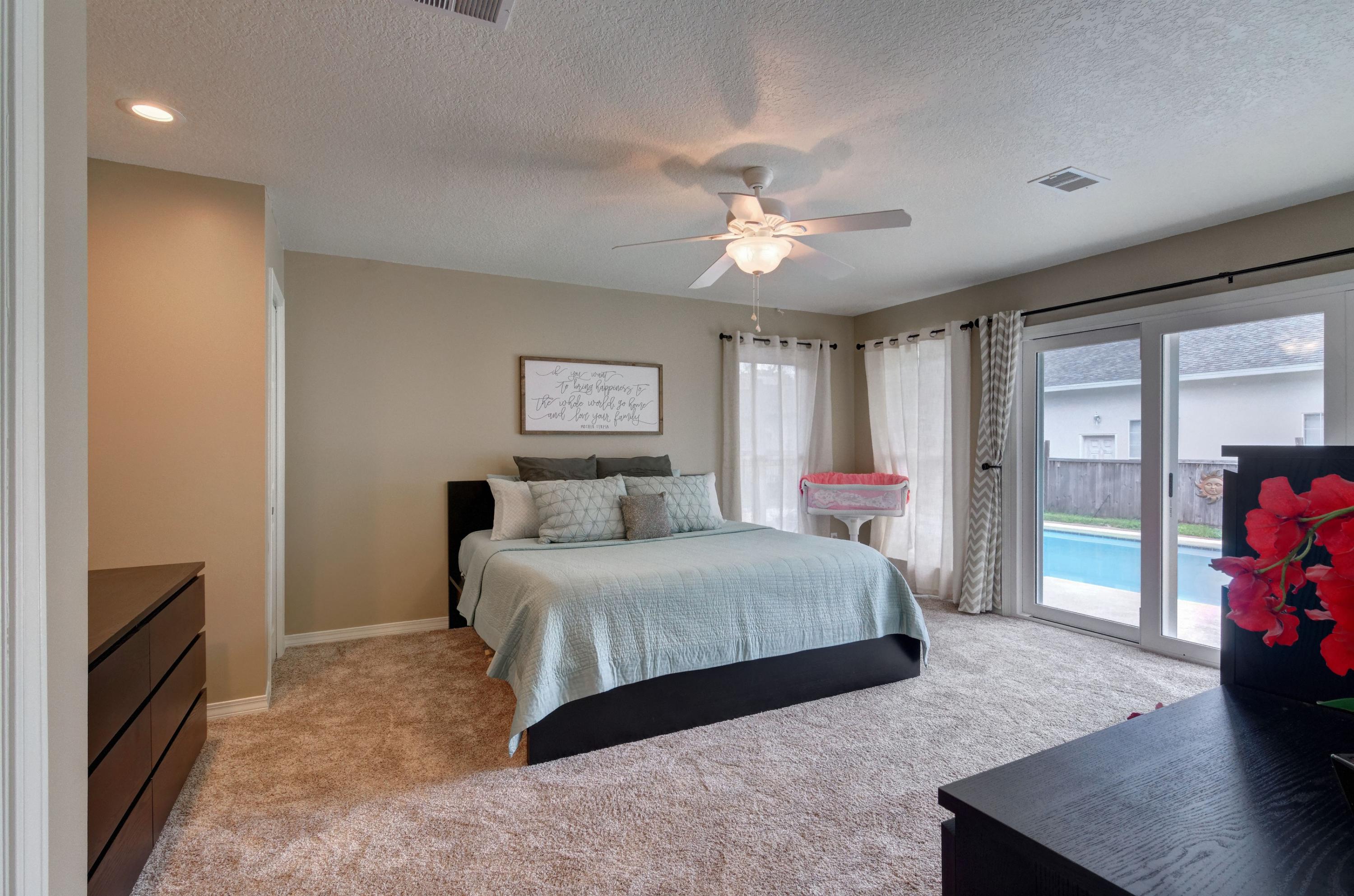 LAKE LORRAINE GARDENS - Residential