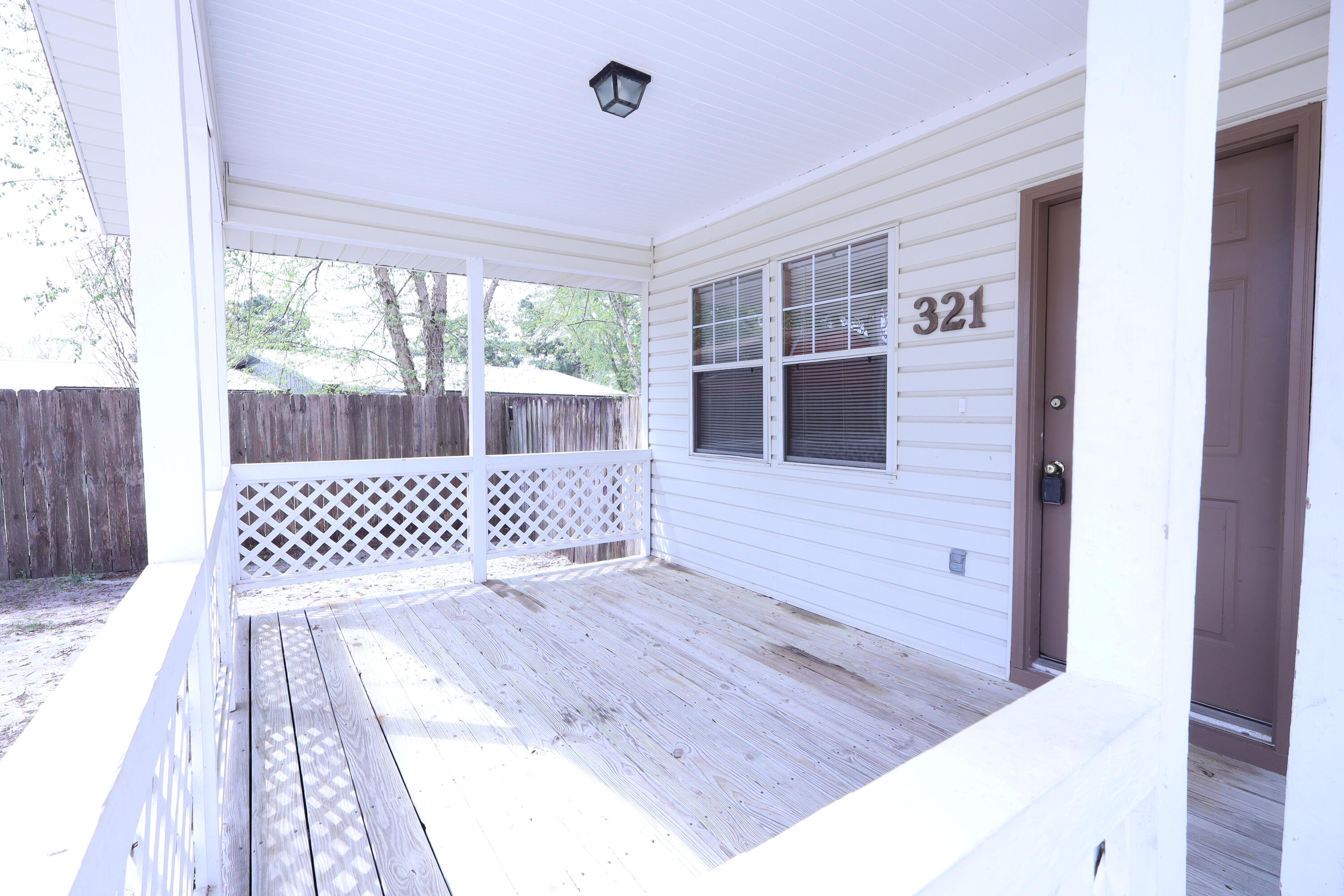 WYNNEHAVEN BEACH PATIO HOMES - Residential Lease