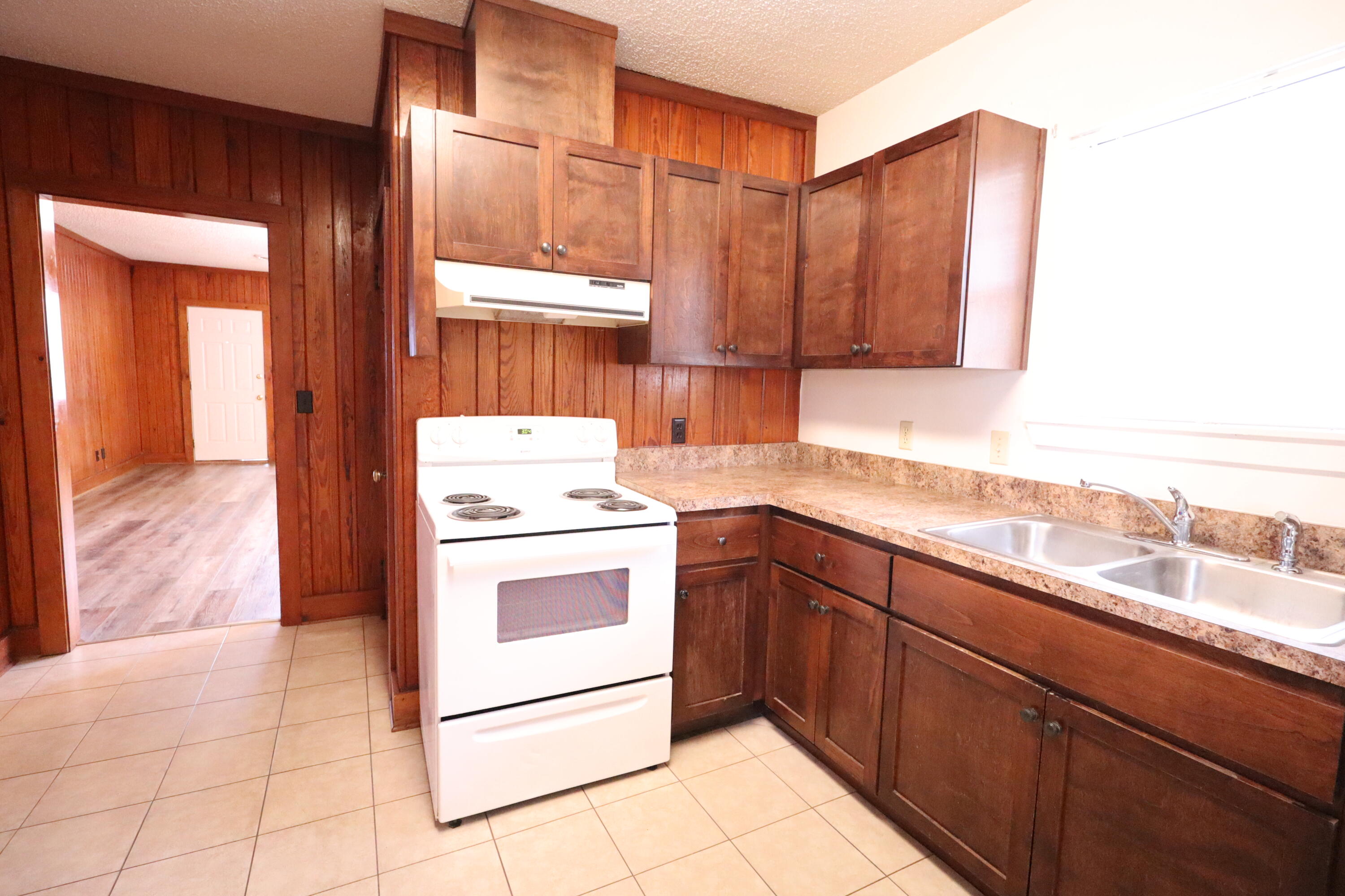 WYNNEHAVEN BEACH PATIO HOMES - Residential Lease