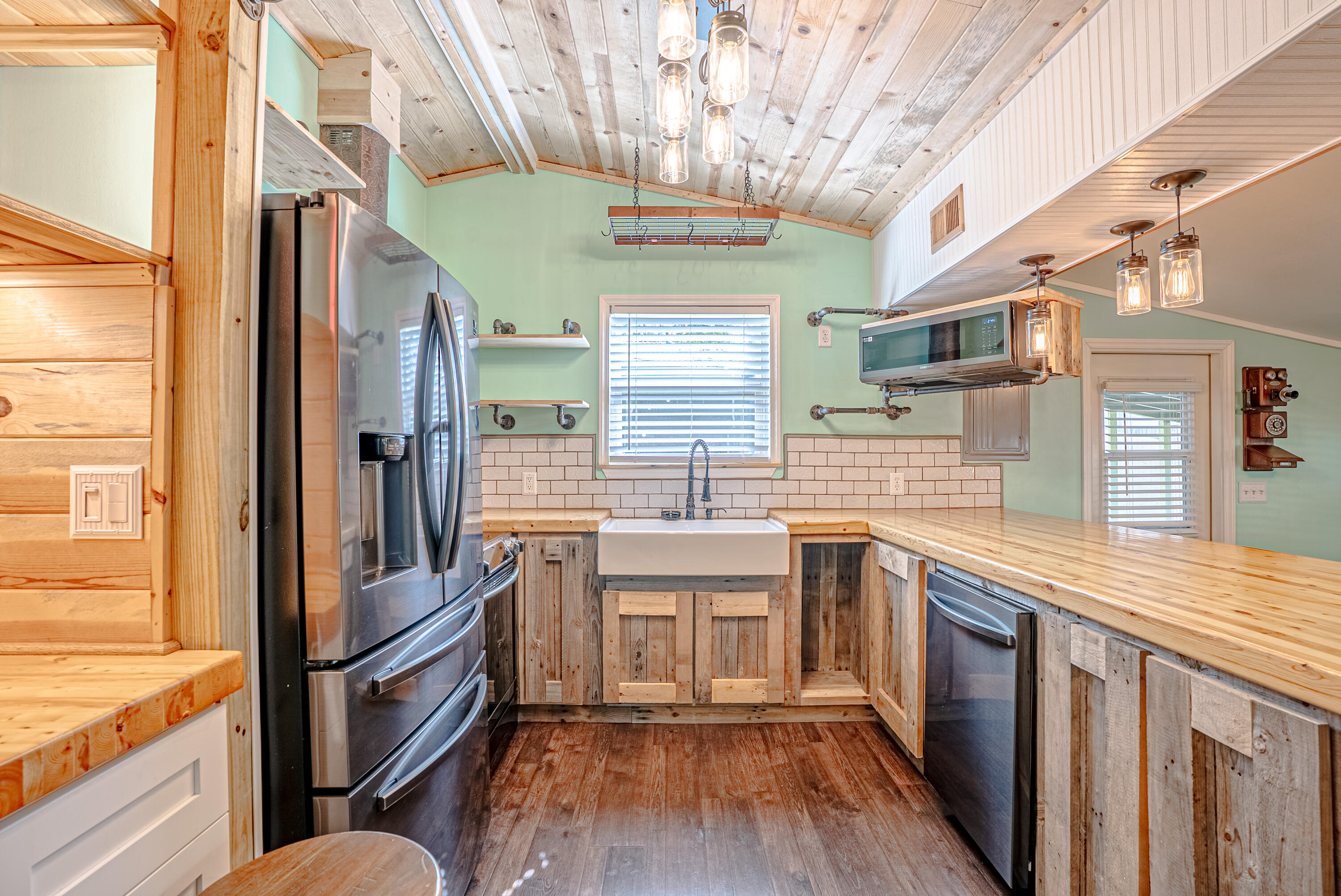 Bunker Creek - Residential