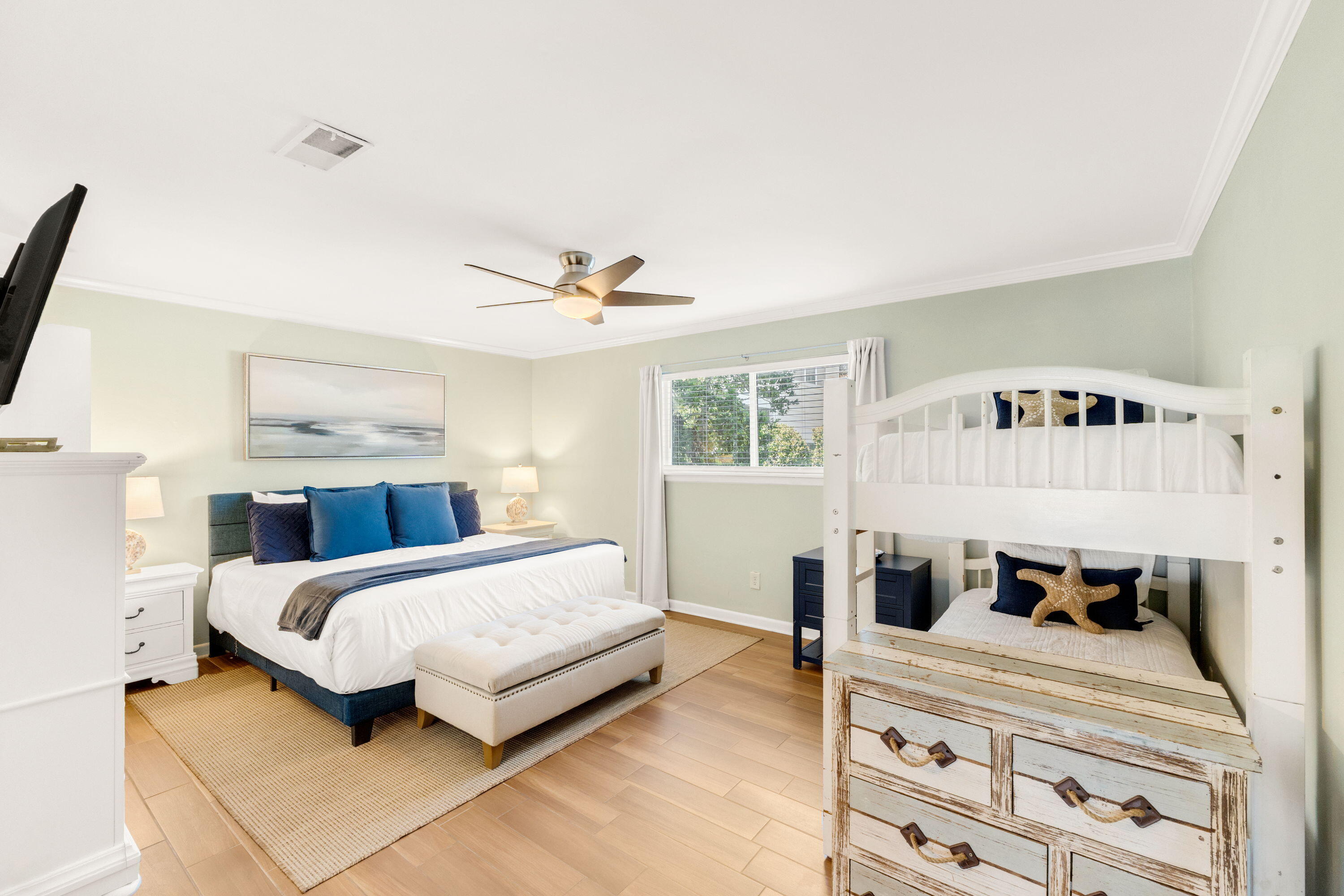 BLUE MOUNTAIN VILLAS CONDO - Residential