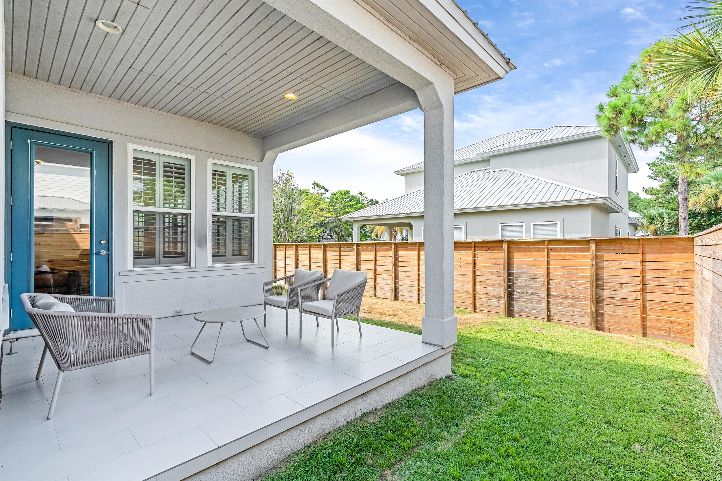 FRANGISTA BEACH 2ND ADDN - Residential