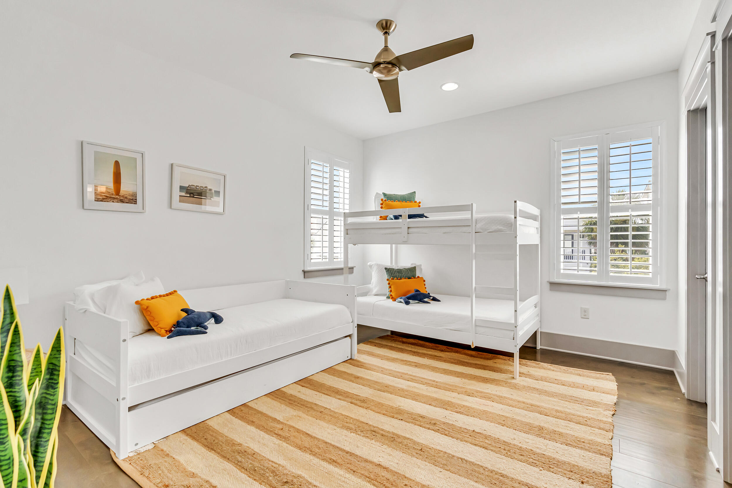 FRANGISTA BEACH 2ND ADDN - Residential