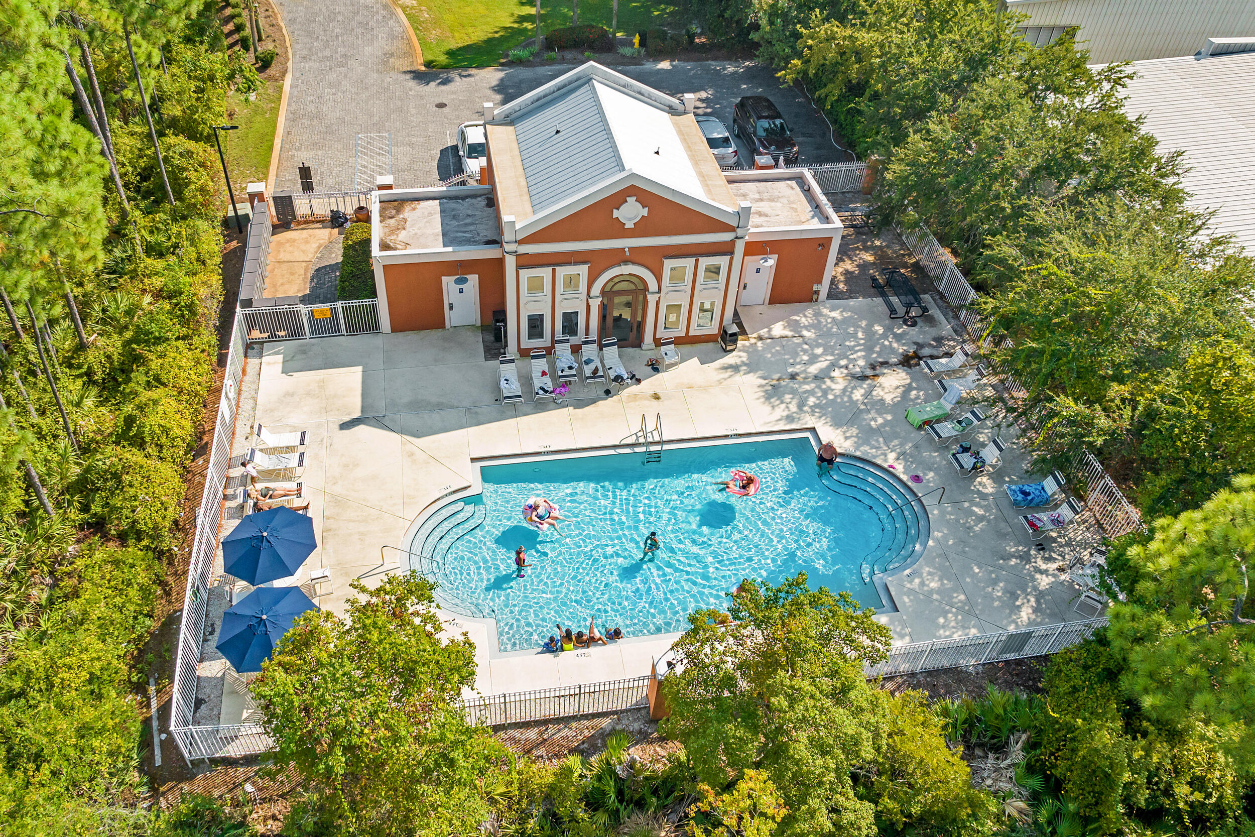 FRANGISTA BEACH 2ND ADDN - Residential