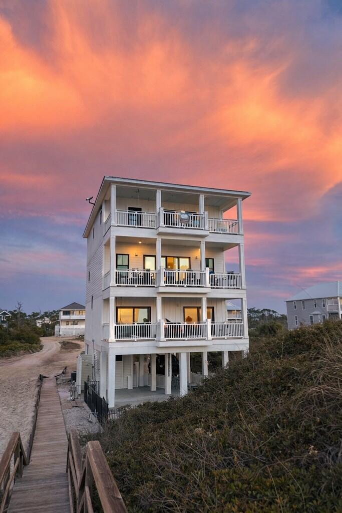 NO RECORDED SUBDIVISION - Residential