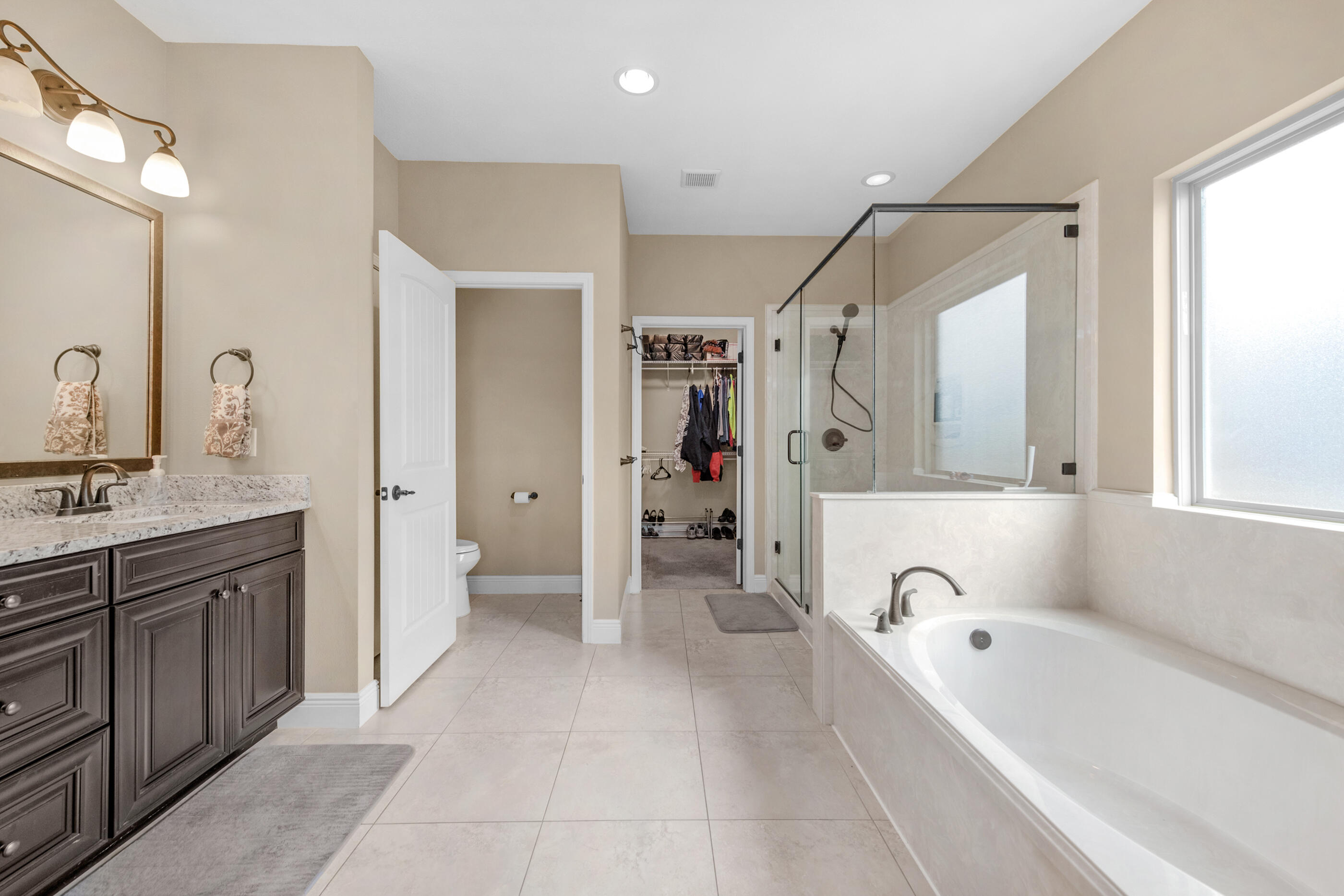 MAJESTIC OAKS AT OCEAN CITY - Residential