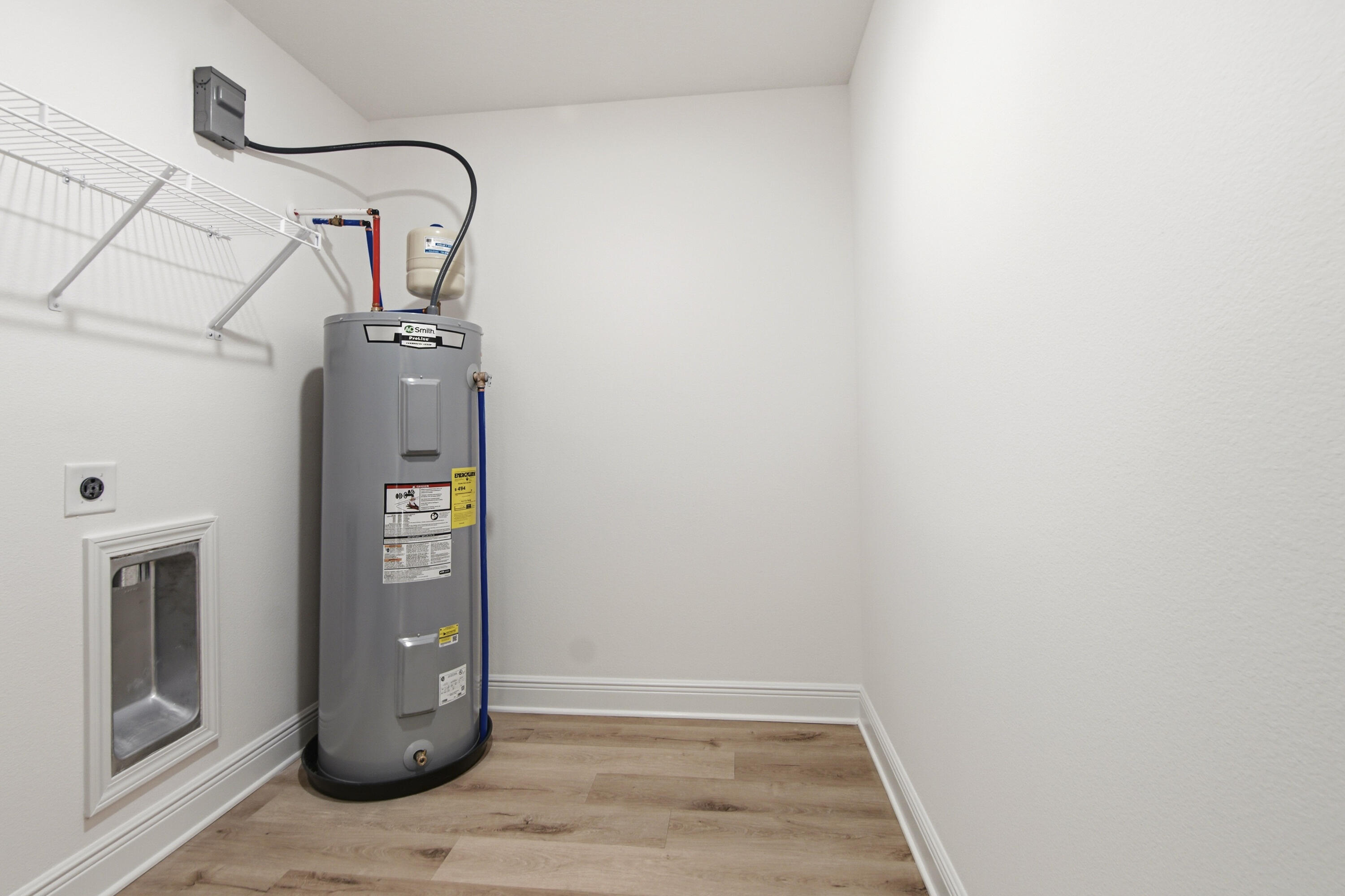 OAKWOOD HILLS UNIT 1 - Residential