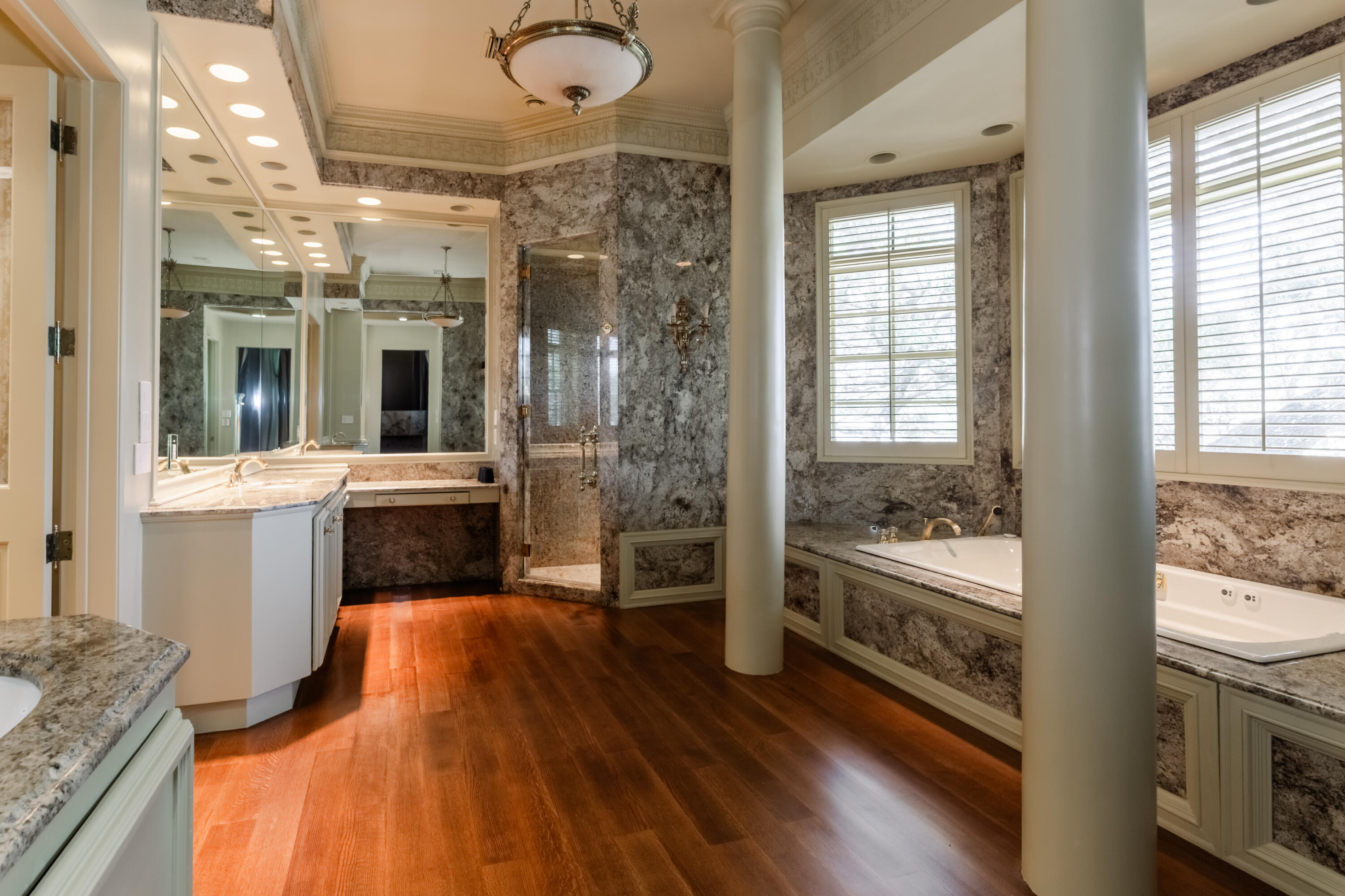 CARLANN SHORES - Residential