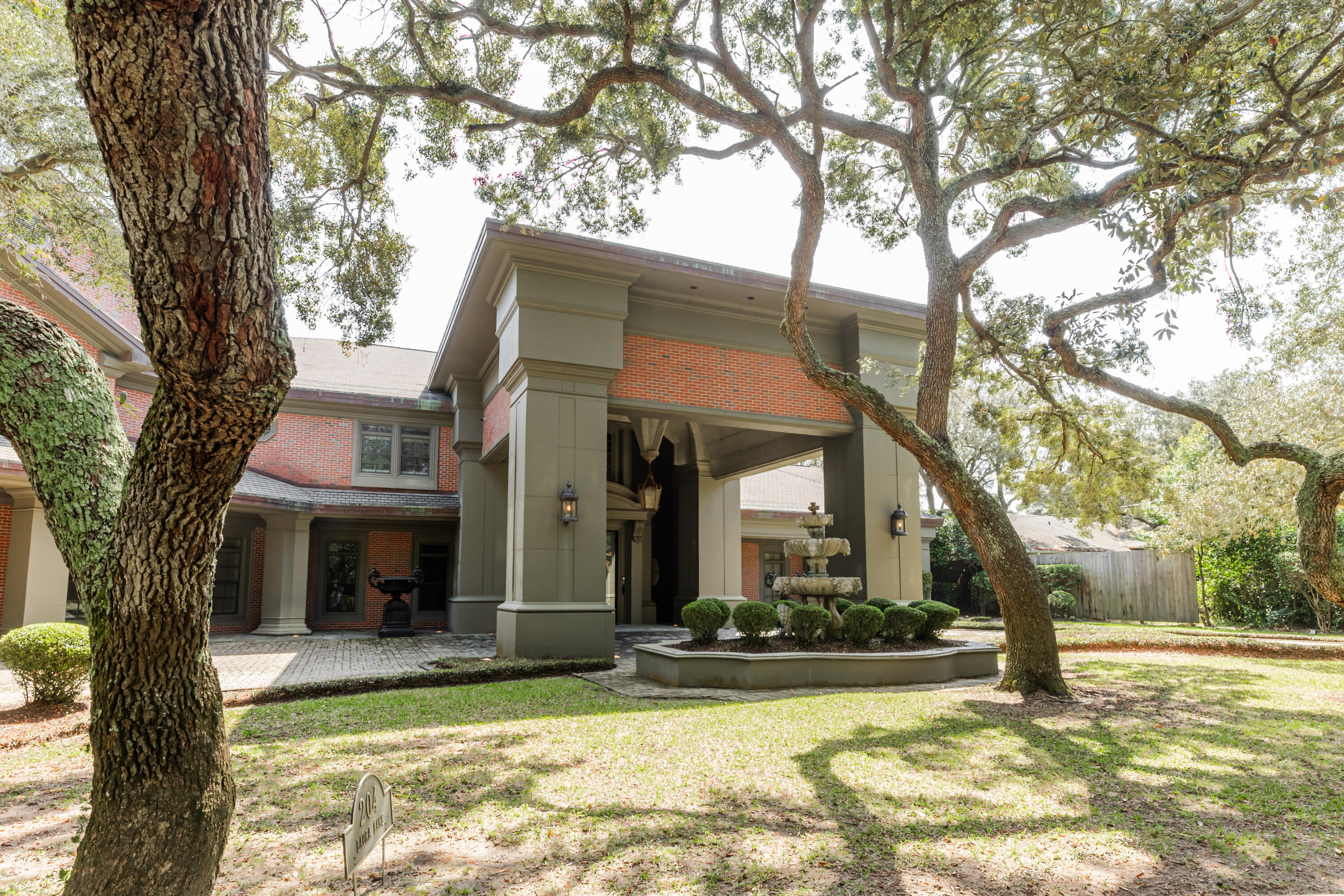 CARLANN SHORES - Residential