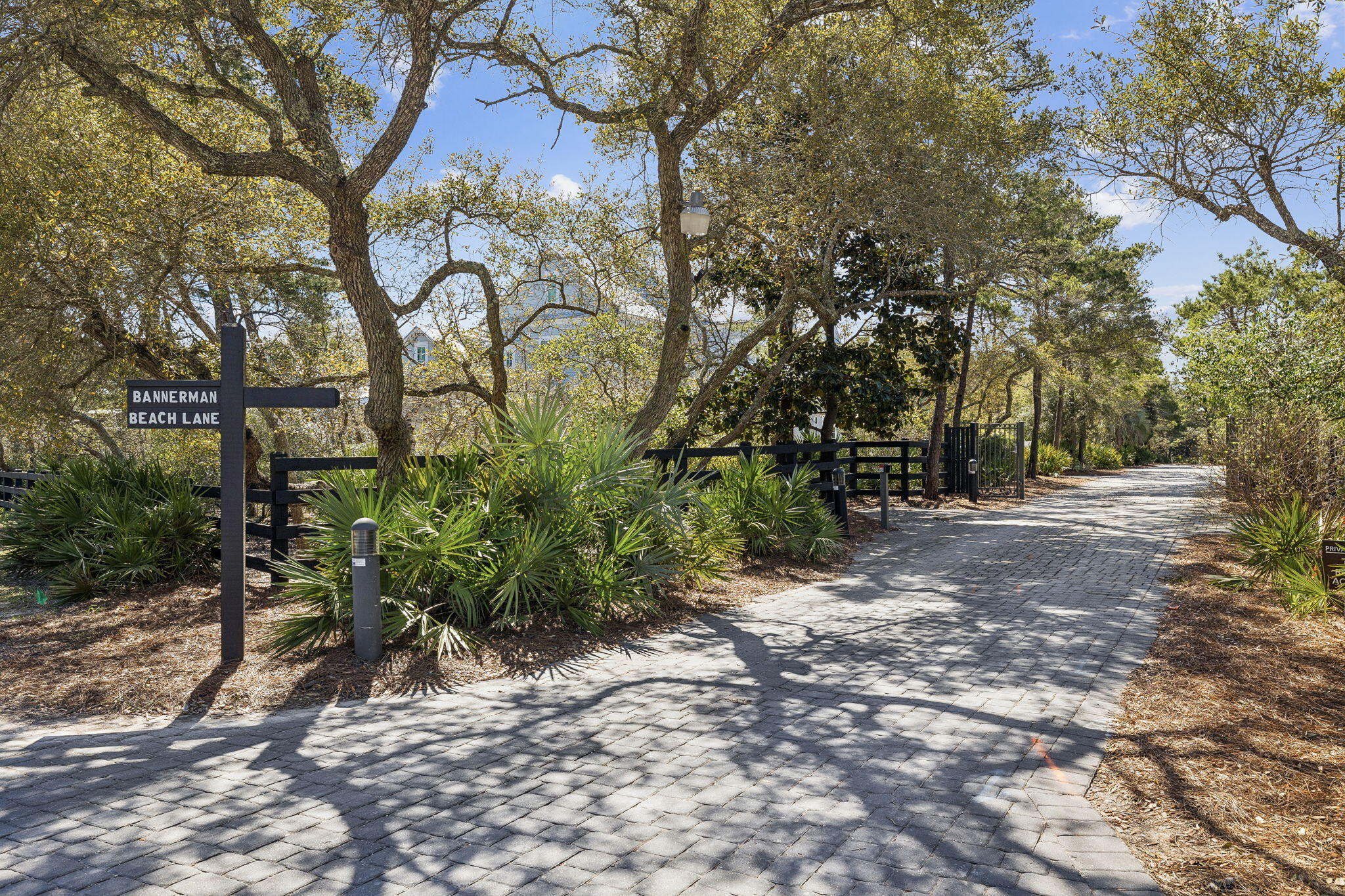 BANNERMAN BEACH ESTATES - Land