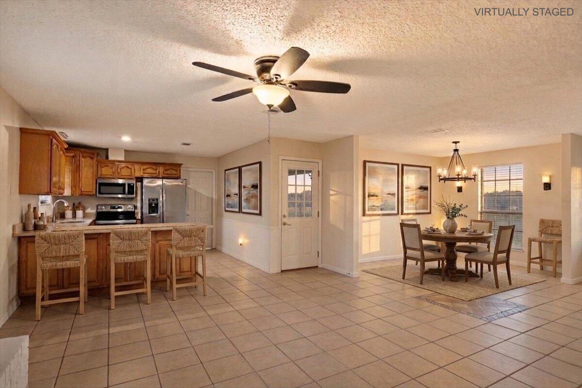 NORTHRIDGE - Residential