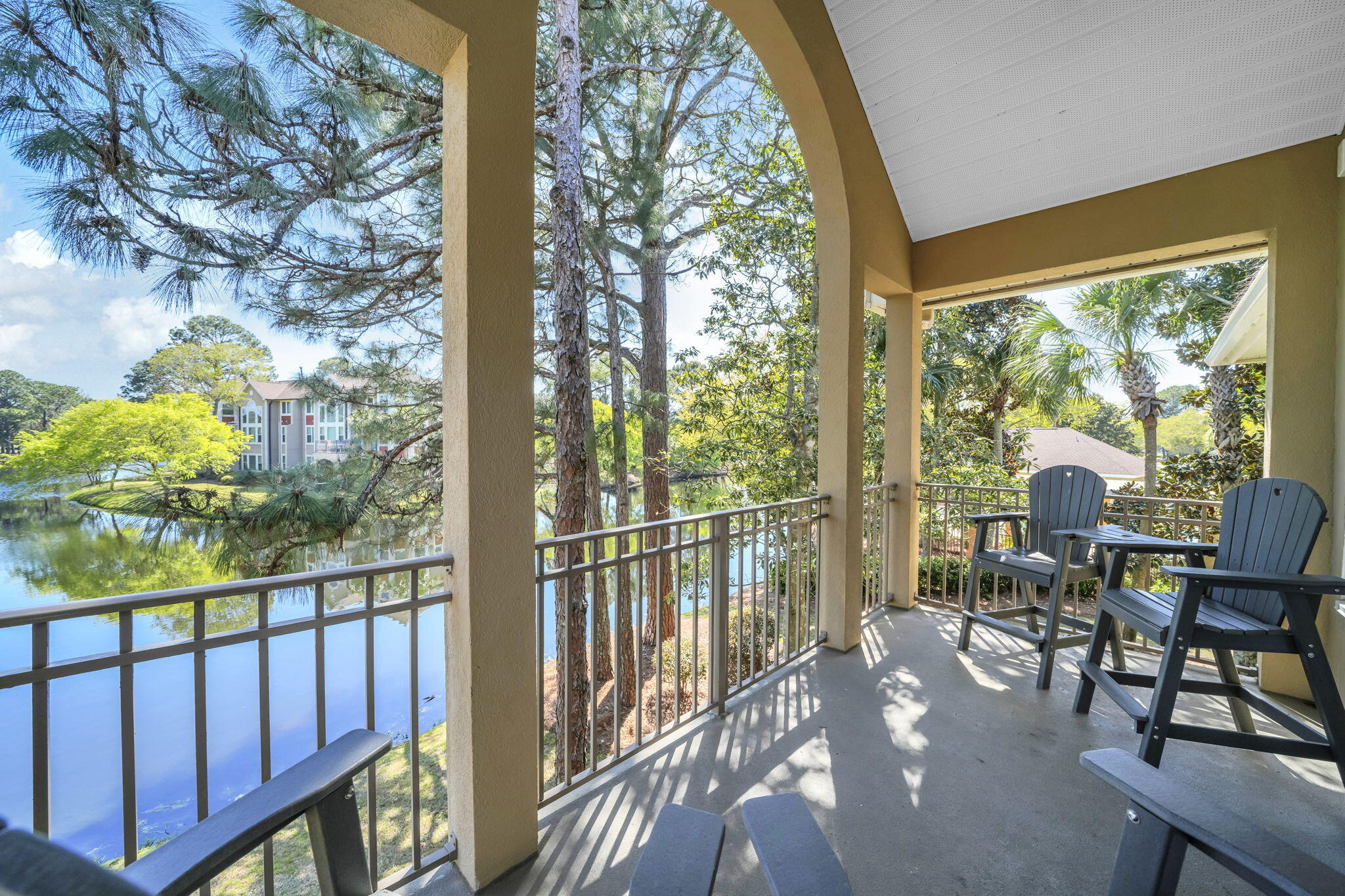 TURNBERRY VILLAS CONDO - Residential