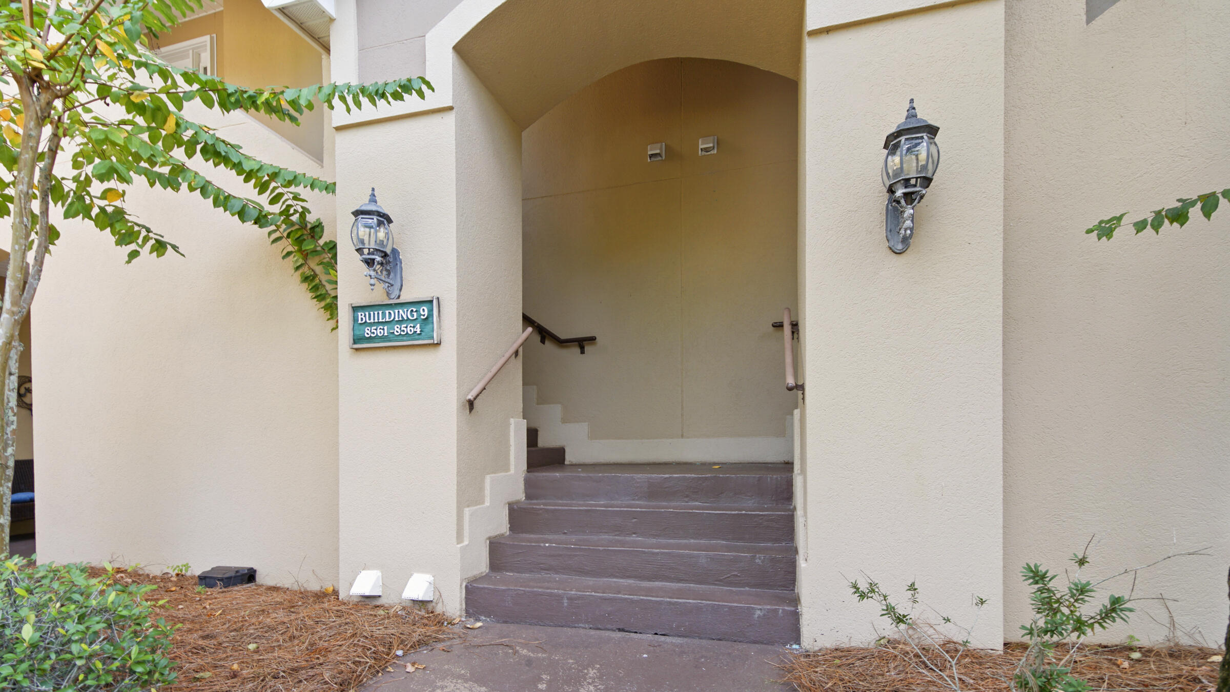 TURNBERRY VILLAS CONDO - Residential