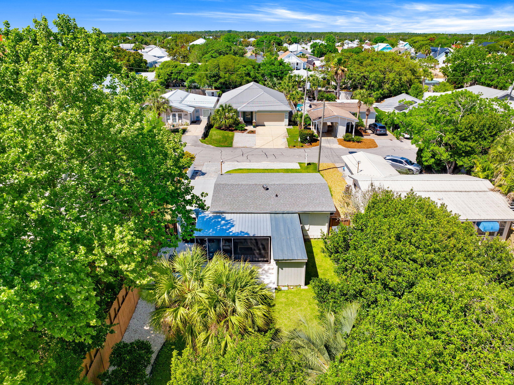 RIVIERA BEACH - Residential