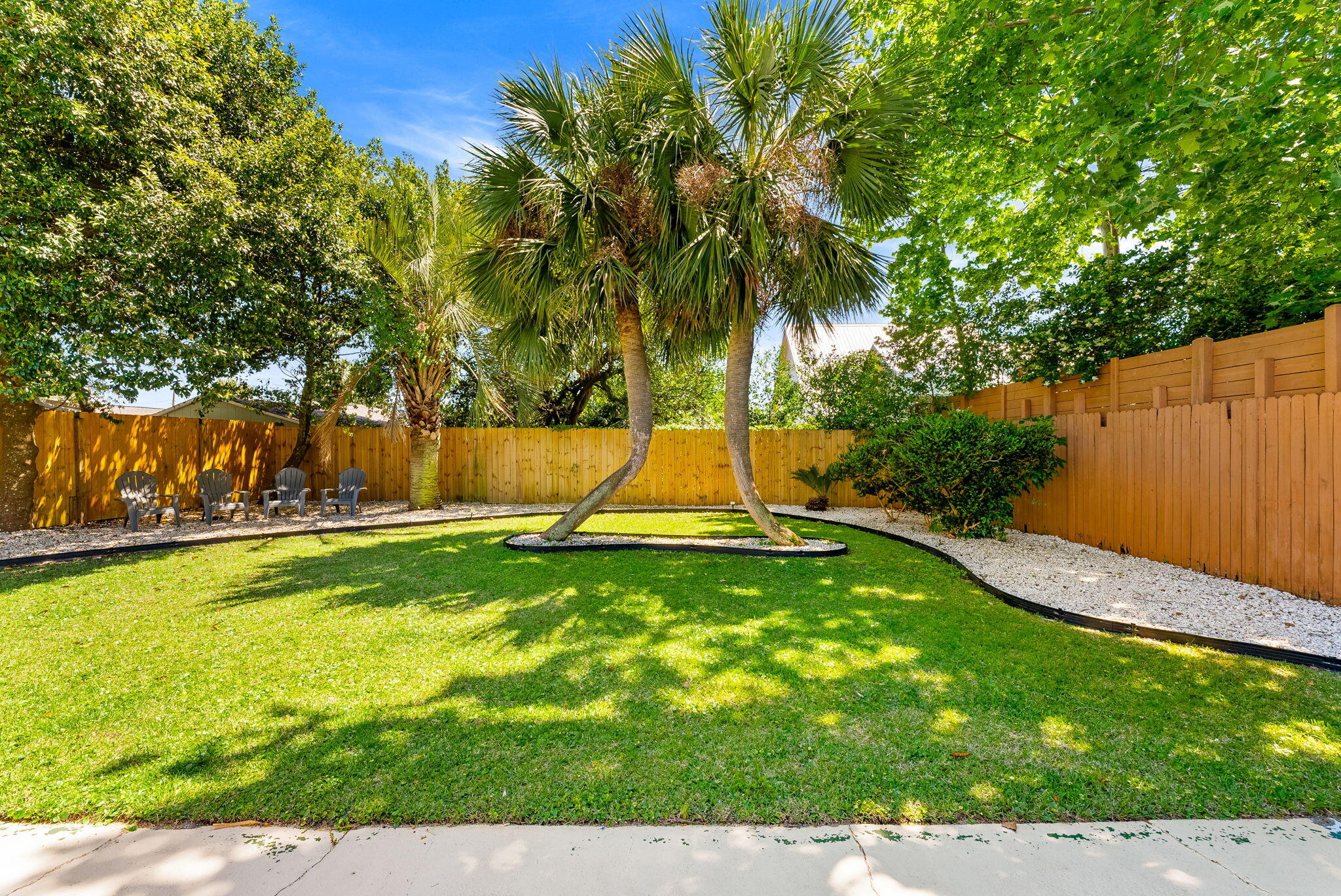 RIVIERA BEACH - Residential