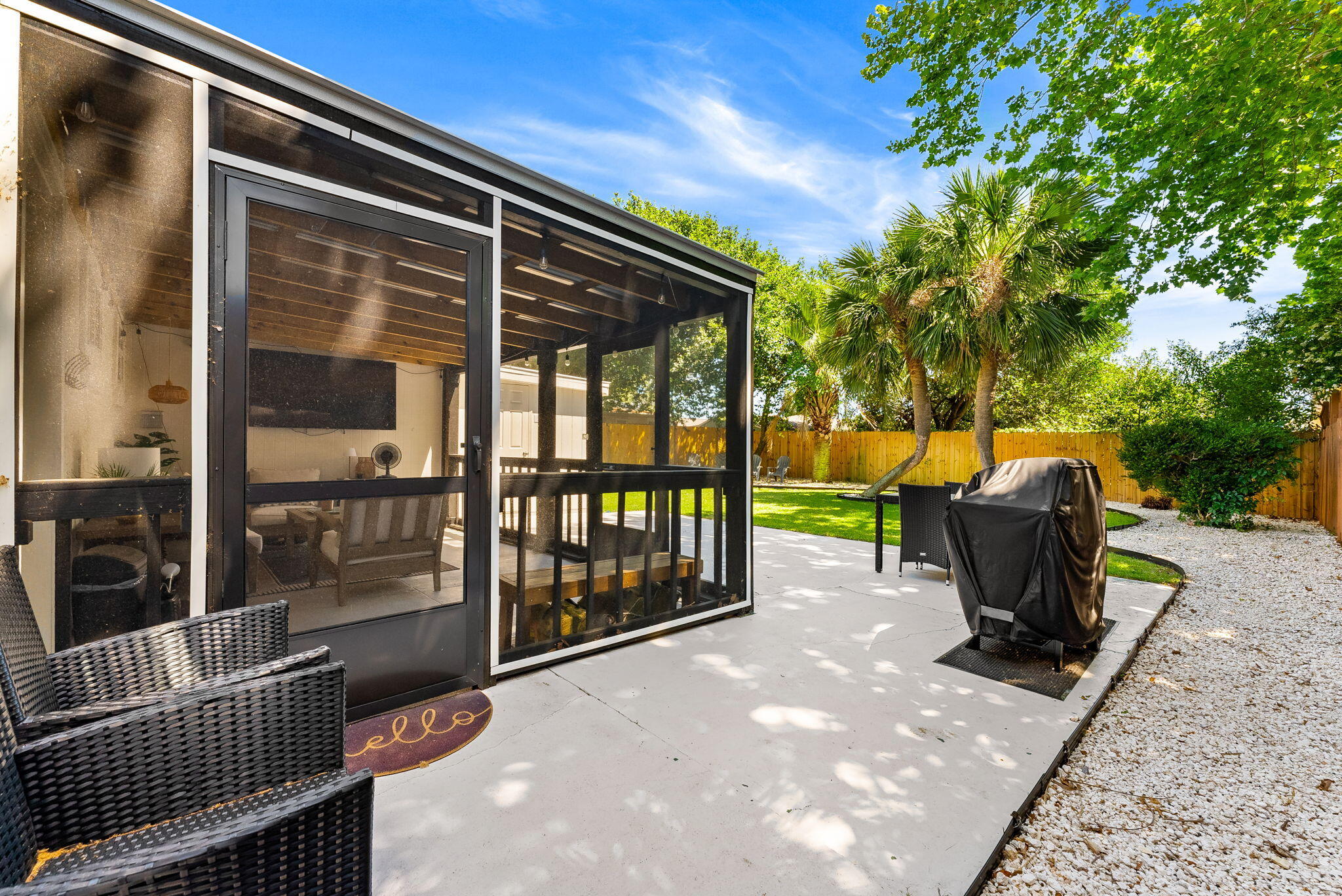 RIVIERA BEACH - Residential