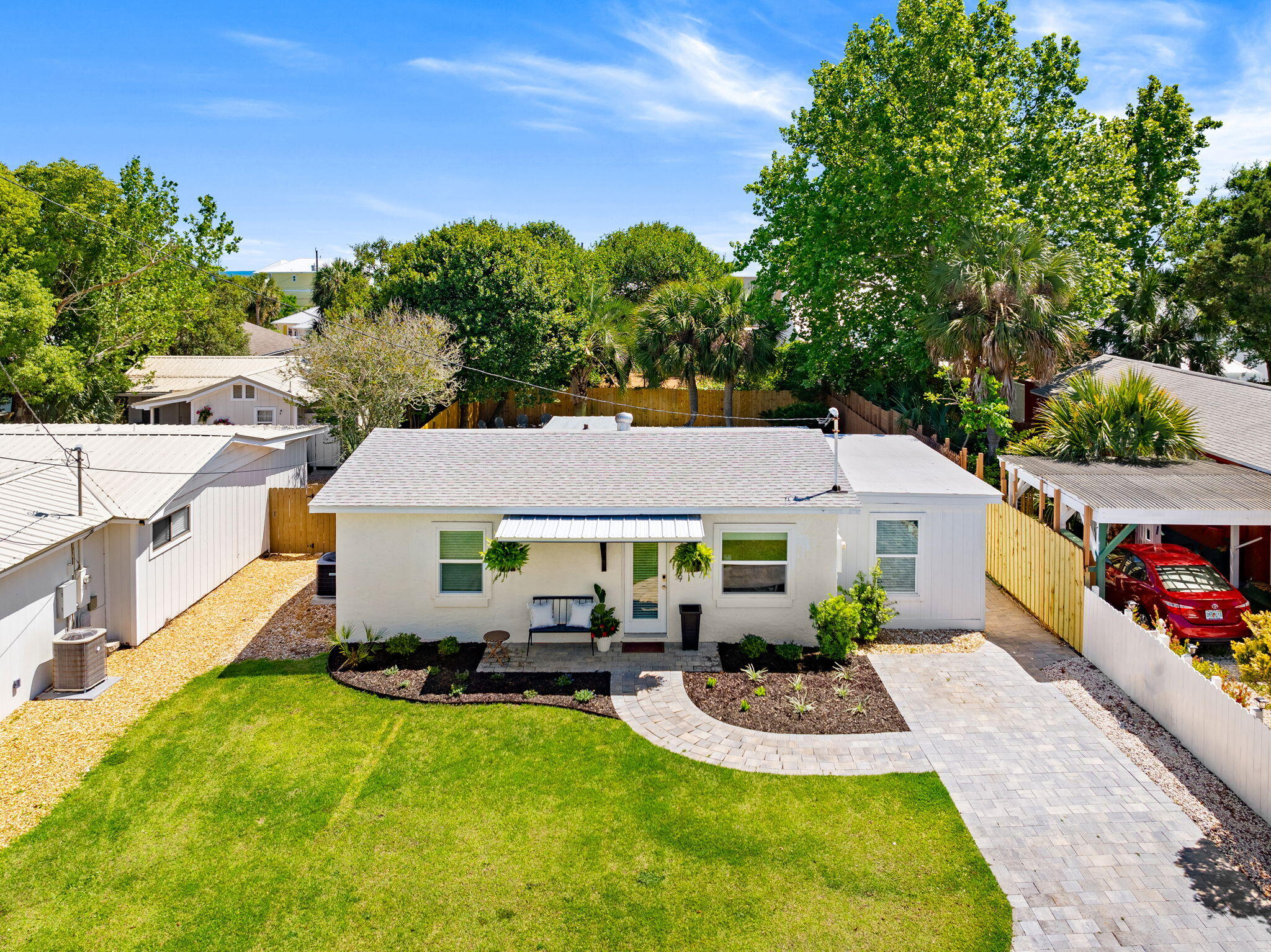 RIVIERA BEACH - Residential