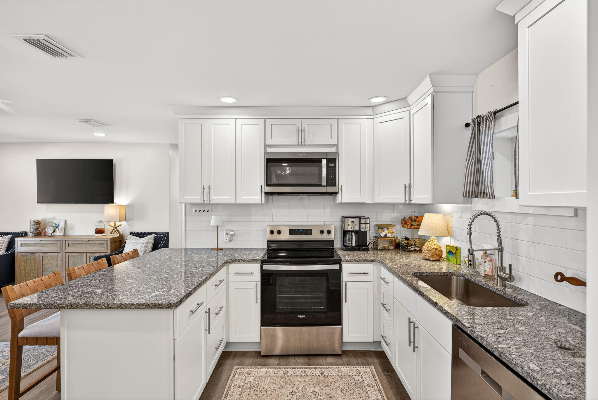 RIVIERA BEACH - Residential