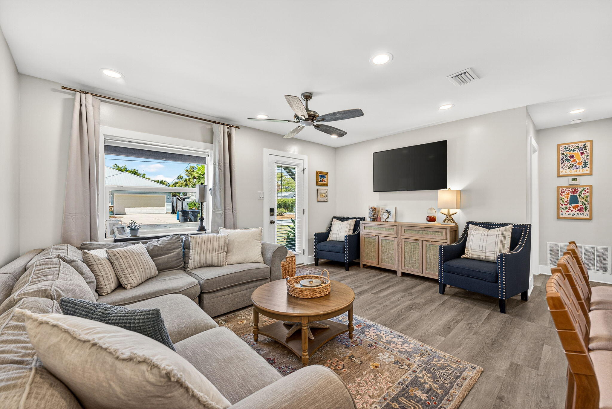 RIVIERA BEACH - Residential