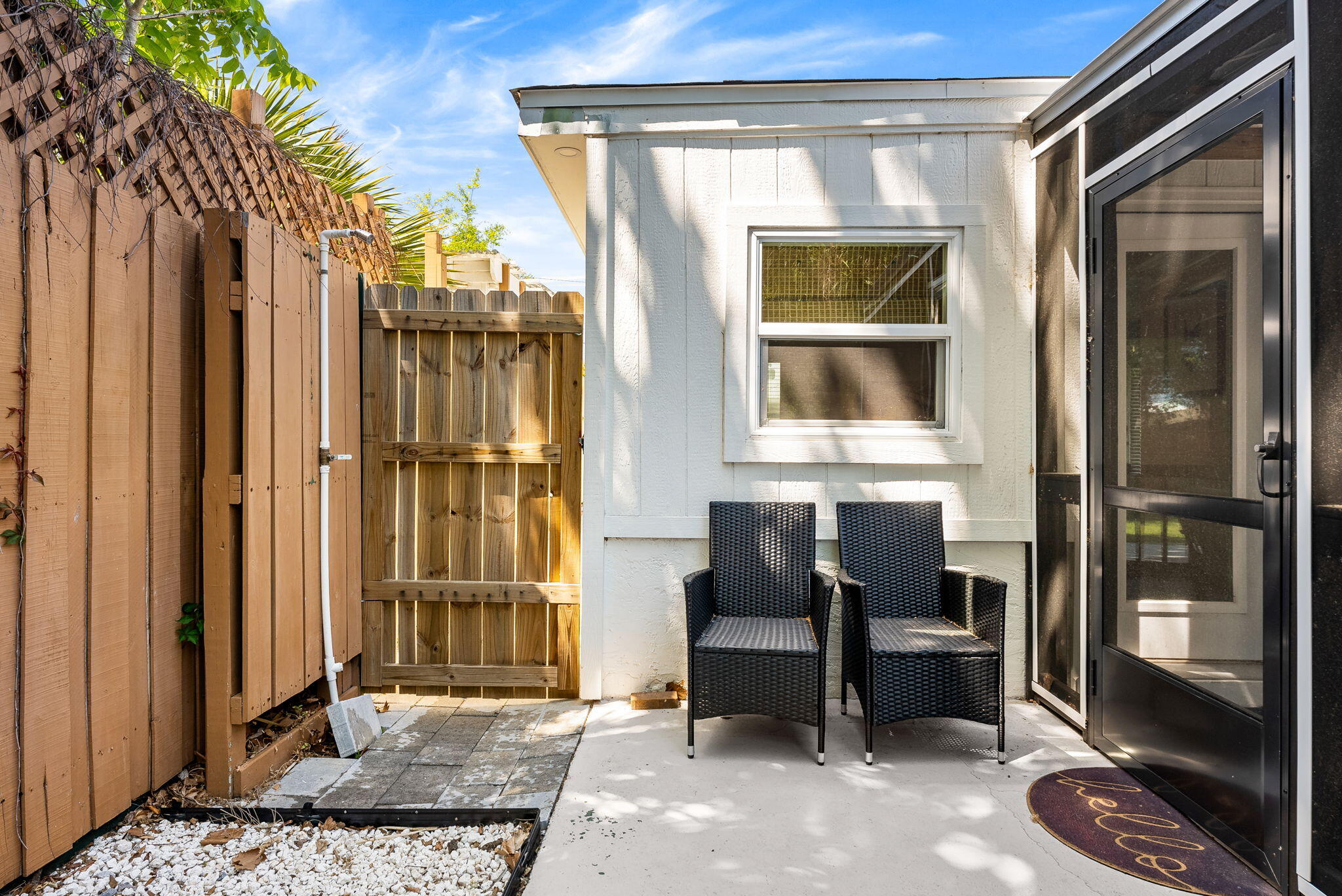 RIVIERA BEACH - Residential