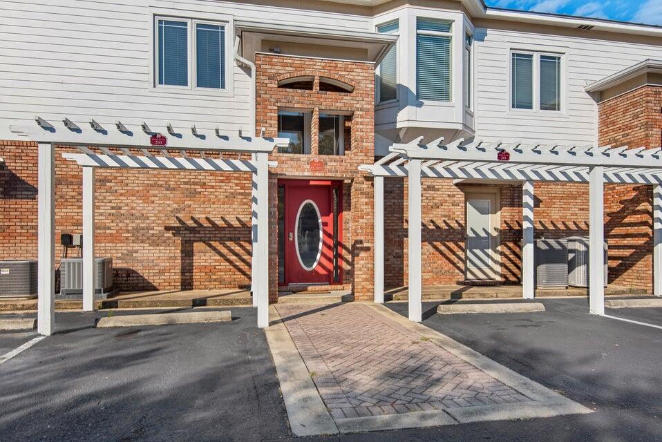 SHELL PARK CONDO - Residential Lease