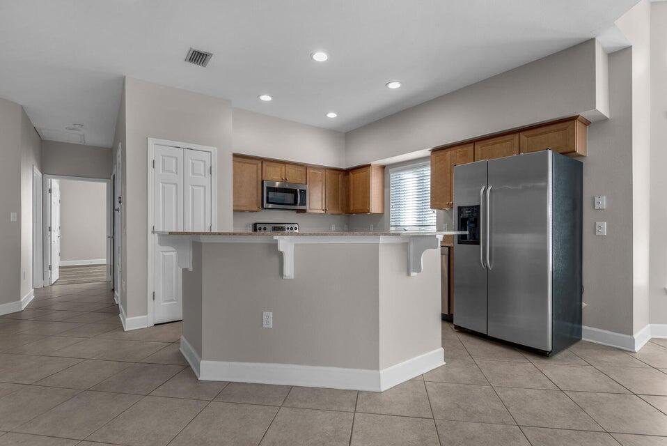 SHELL PARK CONDO - Residential Lease