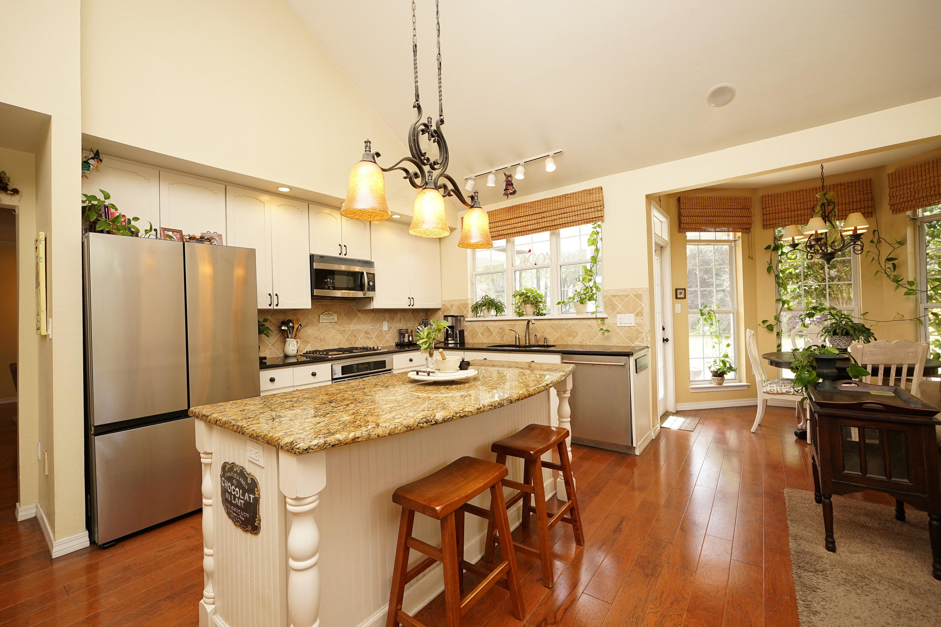 ROCKY BAYOU COUNTRY CLUB ESTATES 10 - Residential