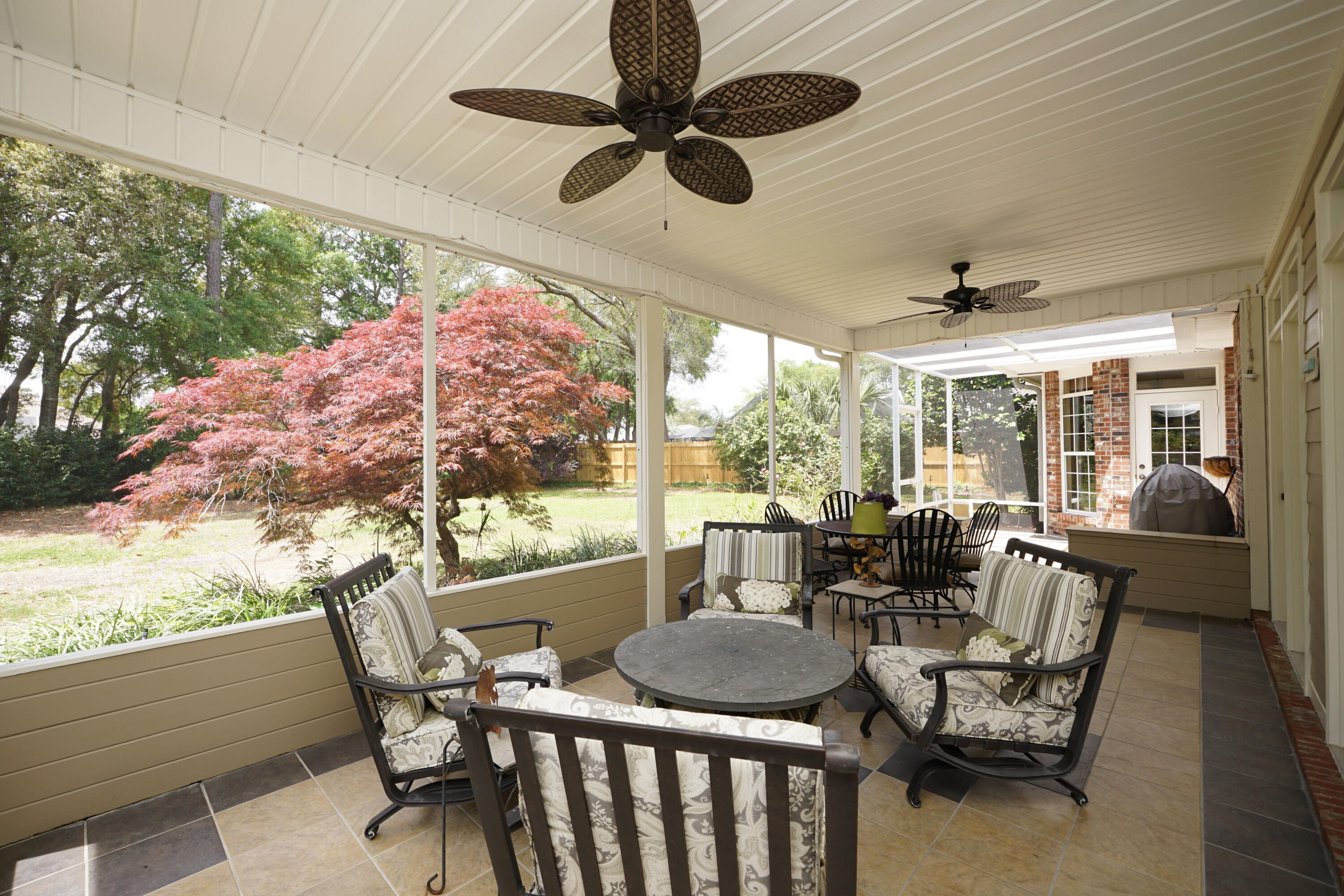 ROCKY BAYOU COUNTRY CLUB ESTATES 10 - Residential