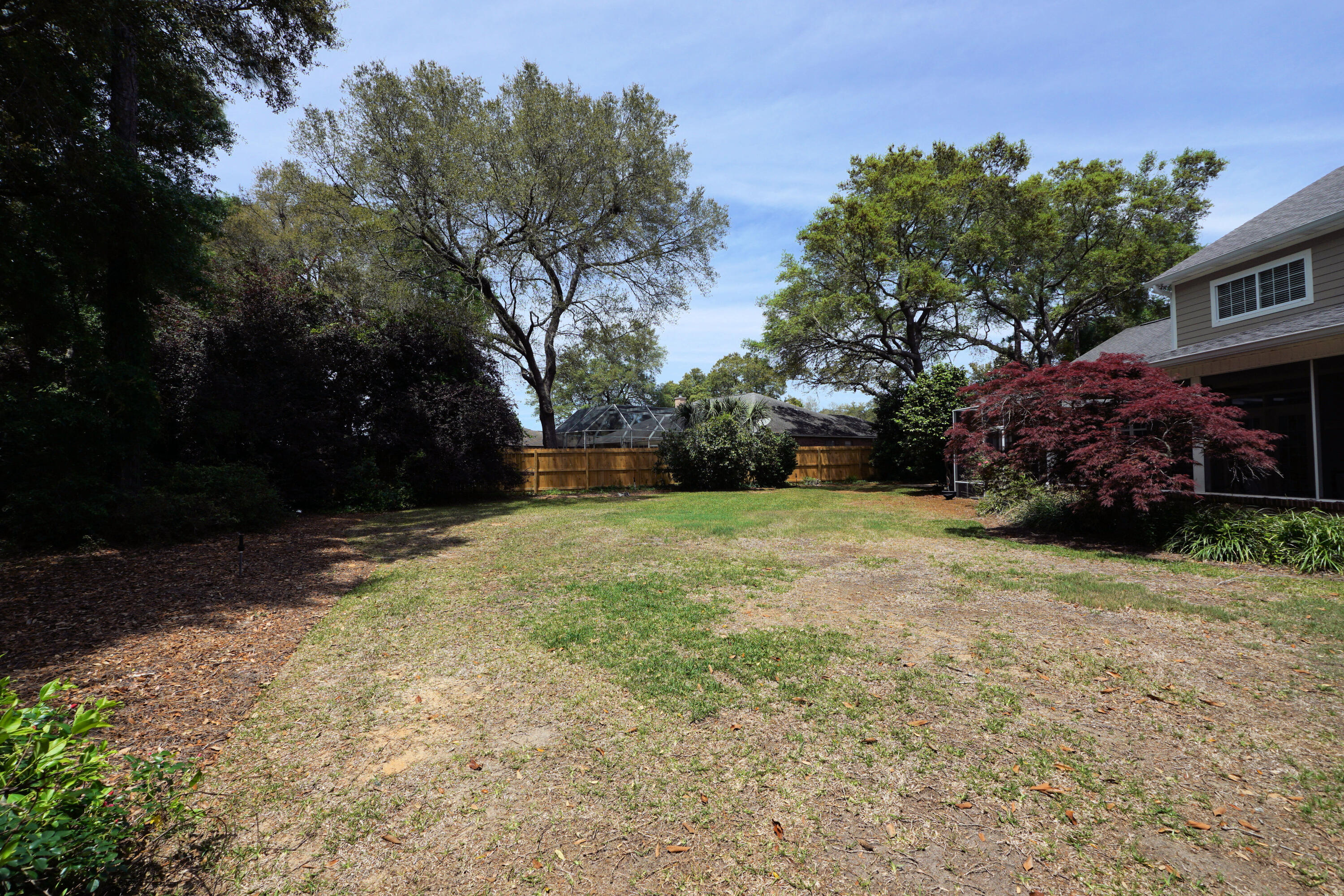 ROCKY BAYOU COUNTRY CLUB ESTATES 10 - Residential