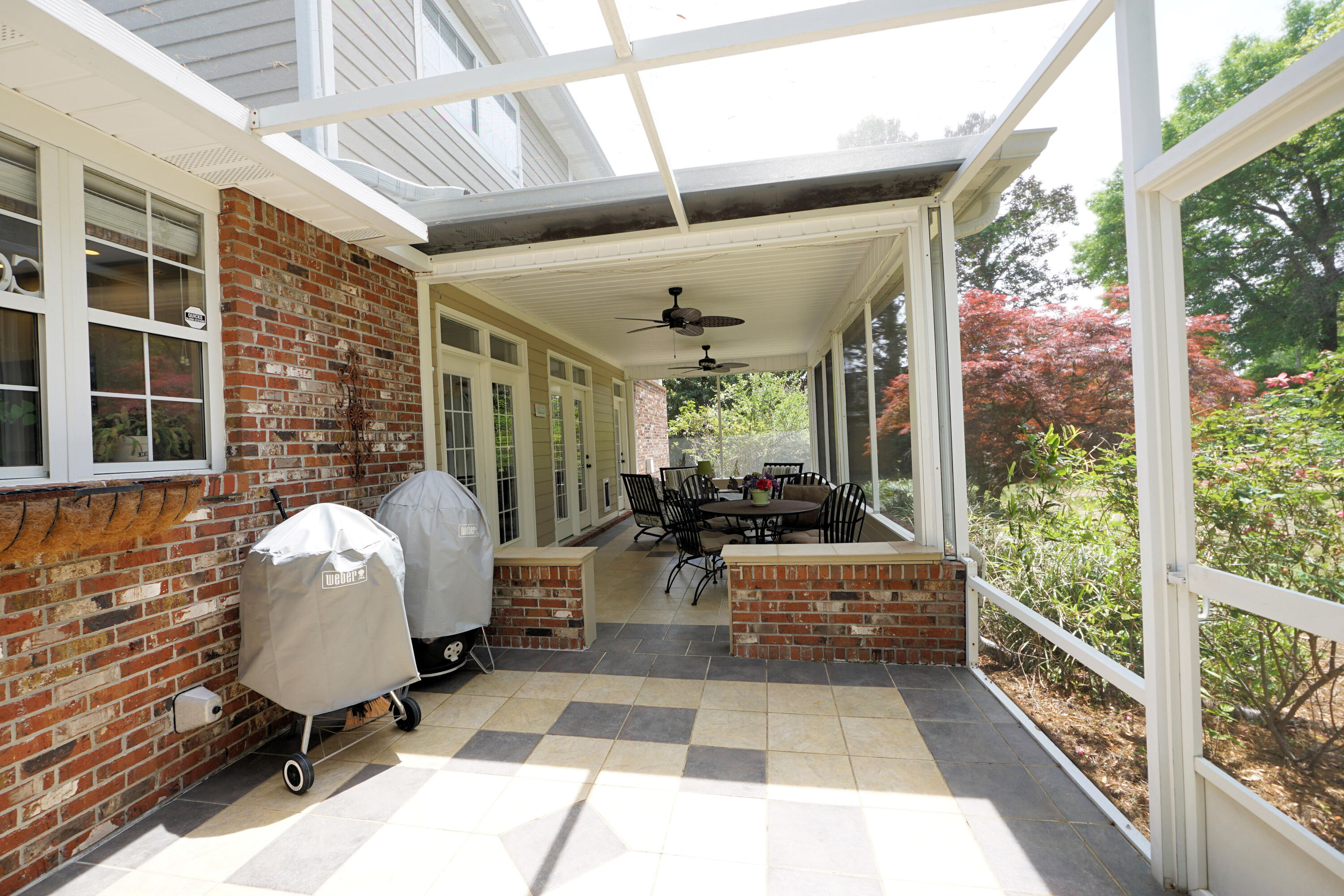 ROCKY BAYOU COUNTRY CLUB ESTATES 10 - Residential