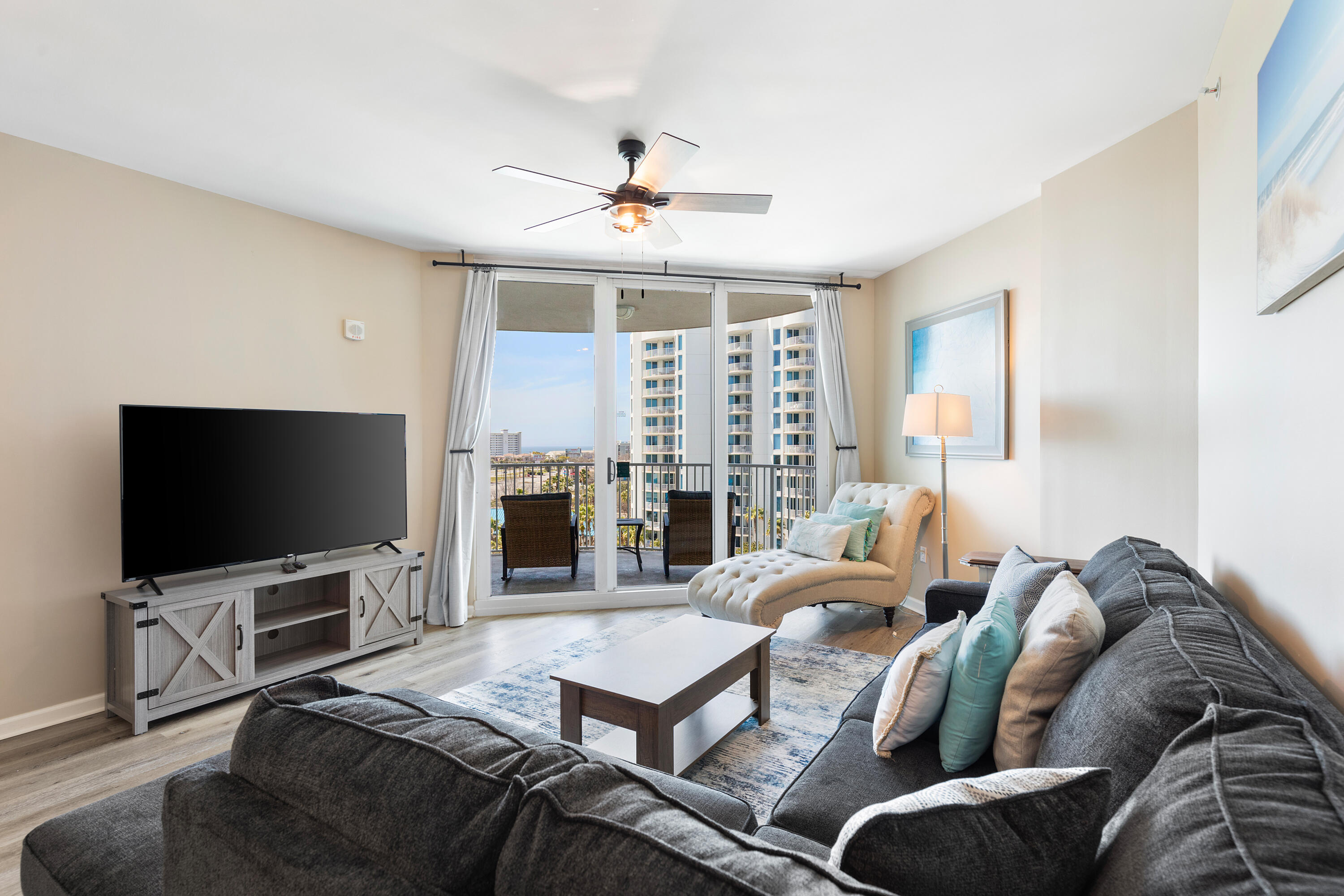 THE PALMS OF DESTIN - Residential