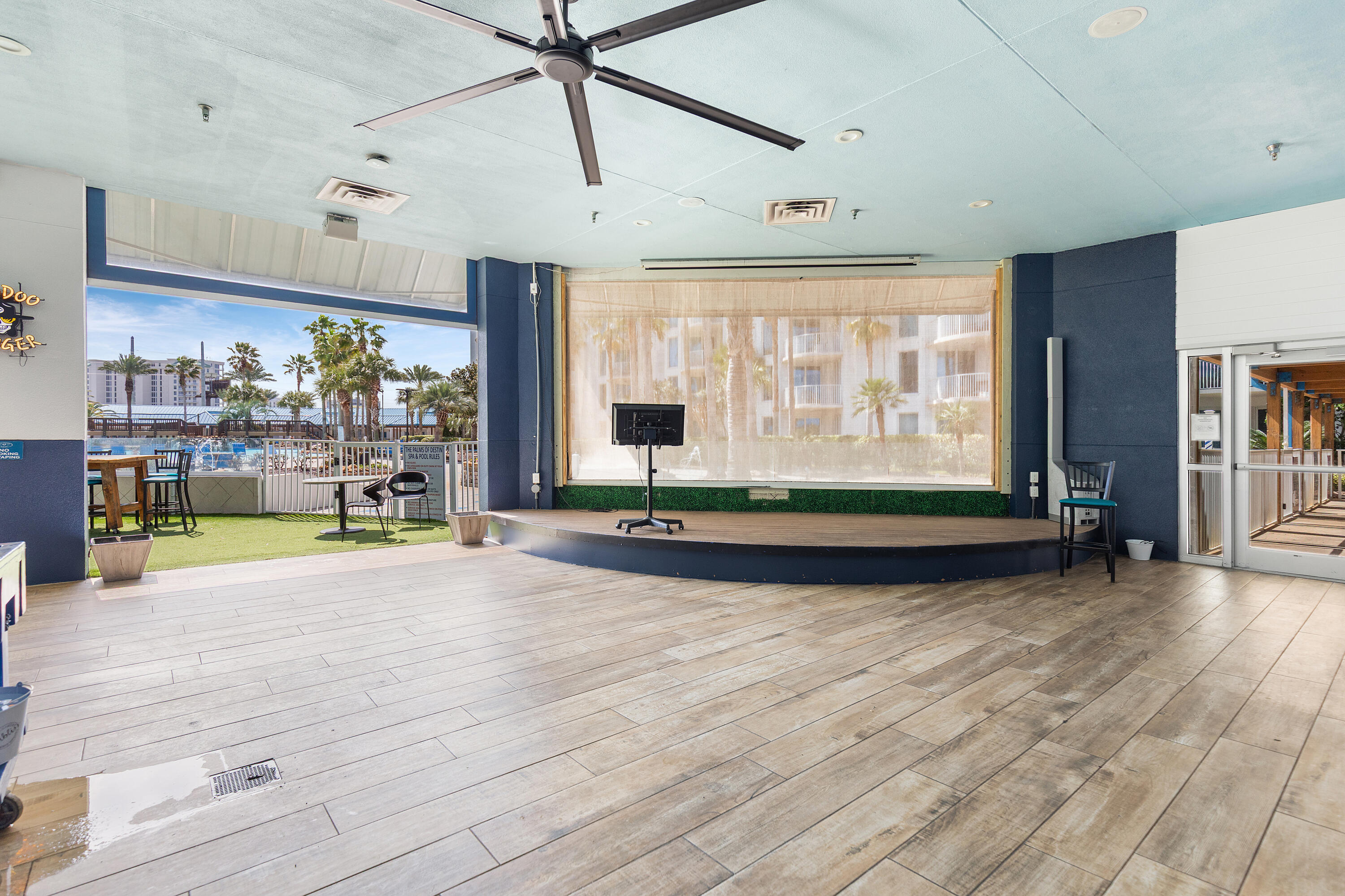 THE PALMS OF DESTIN - Residential