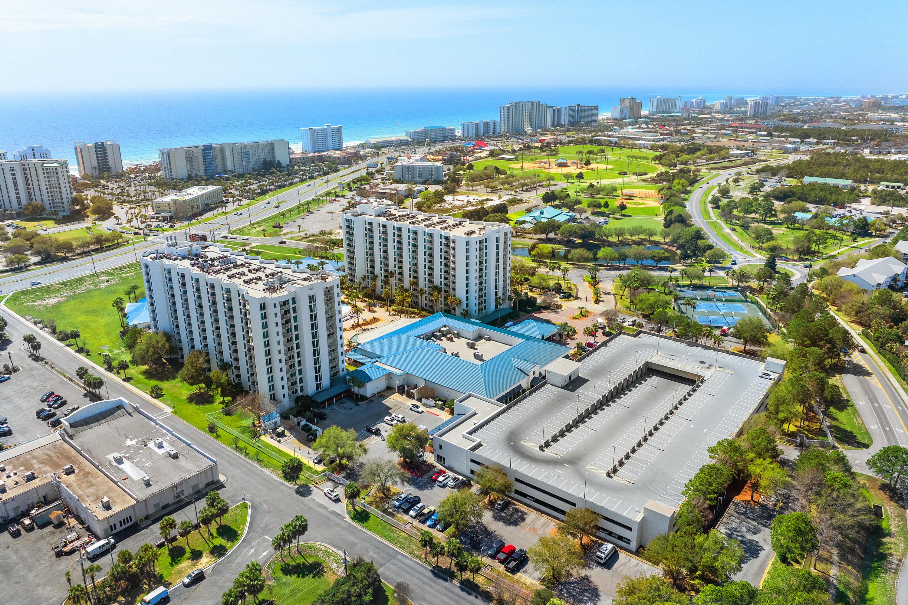 THE PALMS OF DESTIN - Residential