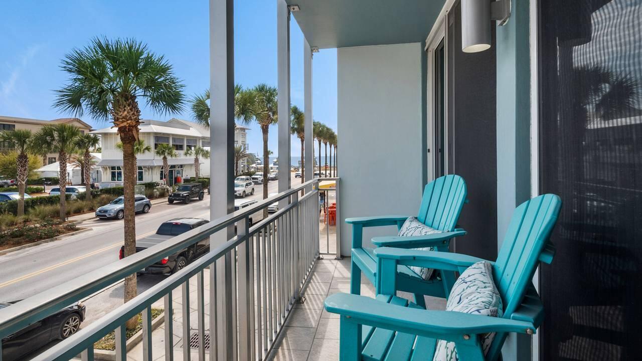 Gulf Place Six Palms - Residential