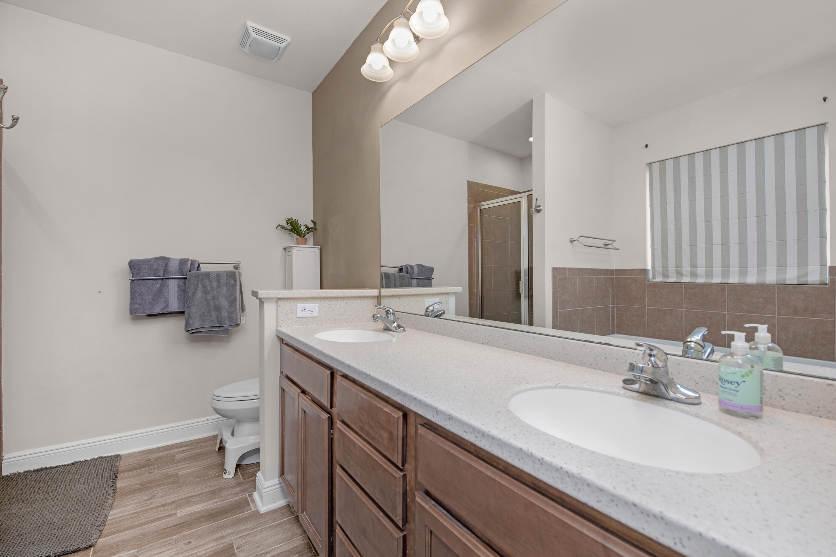 ROLLING RIDGE S/D - Residential