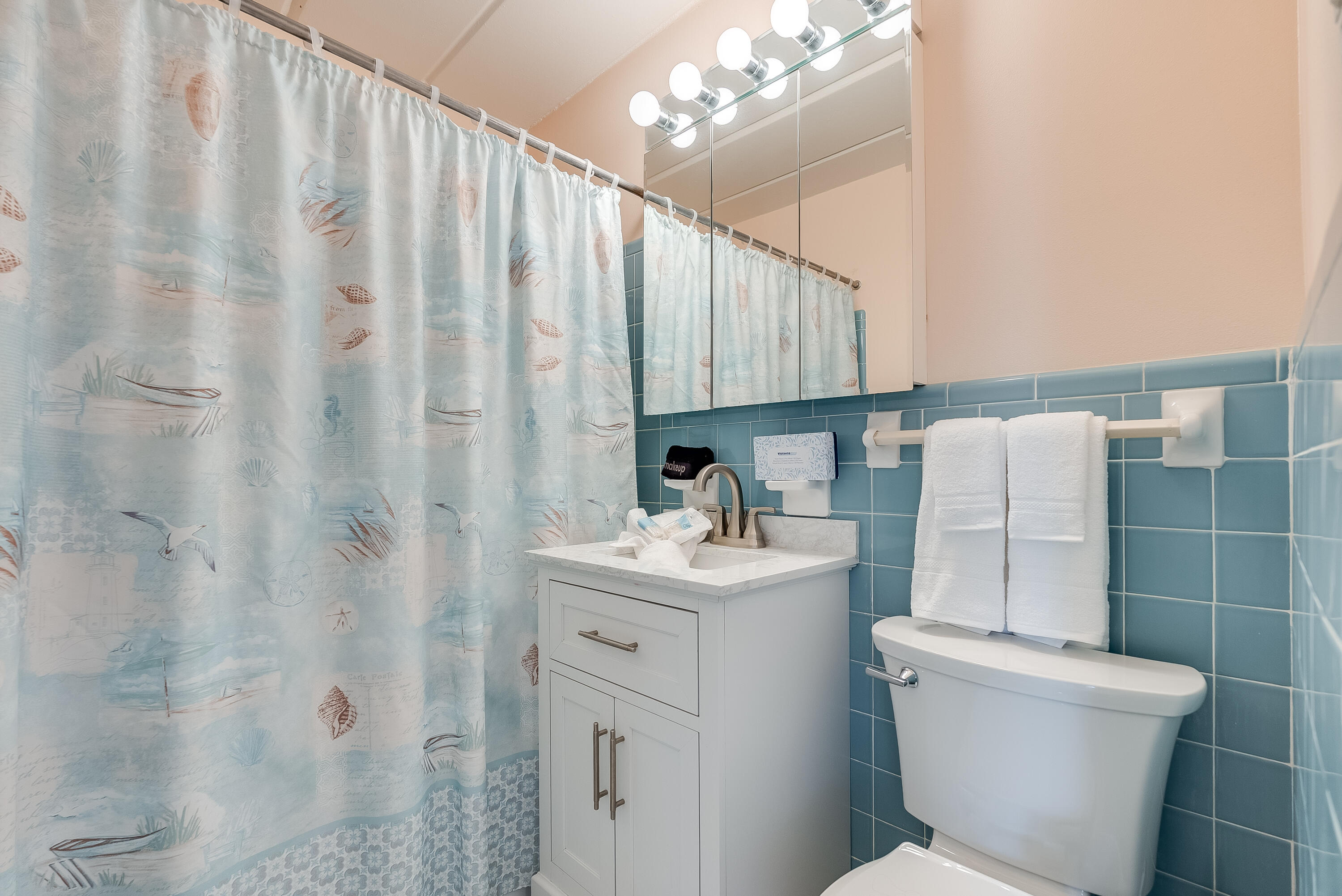 SEASPRAY CONDO - Residential