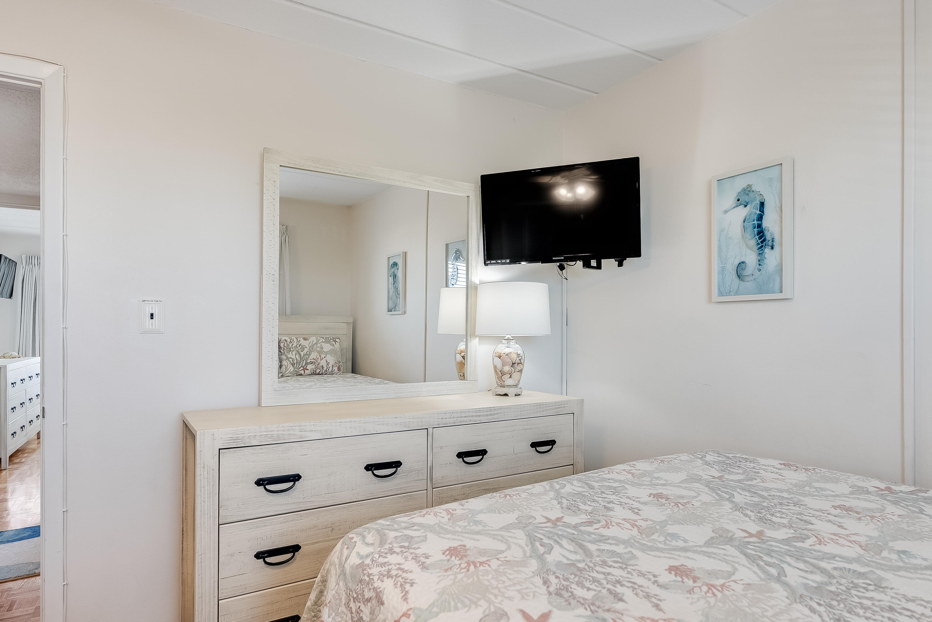 SEASPRAY CONDO - Residential