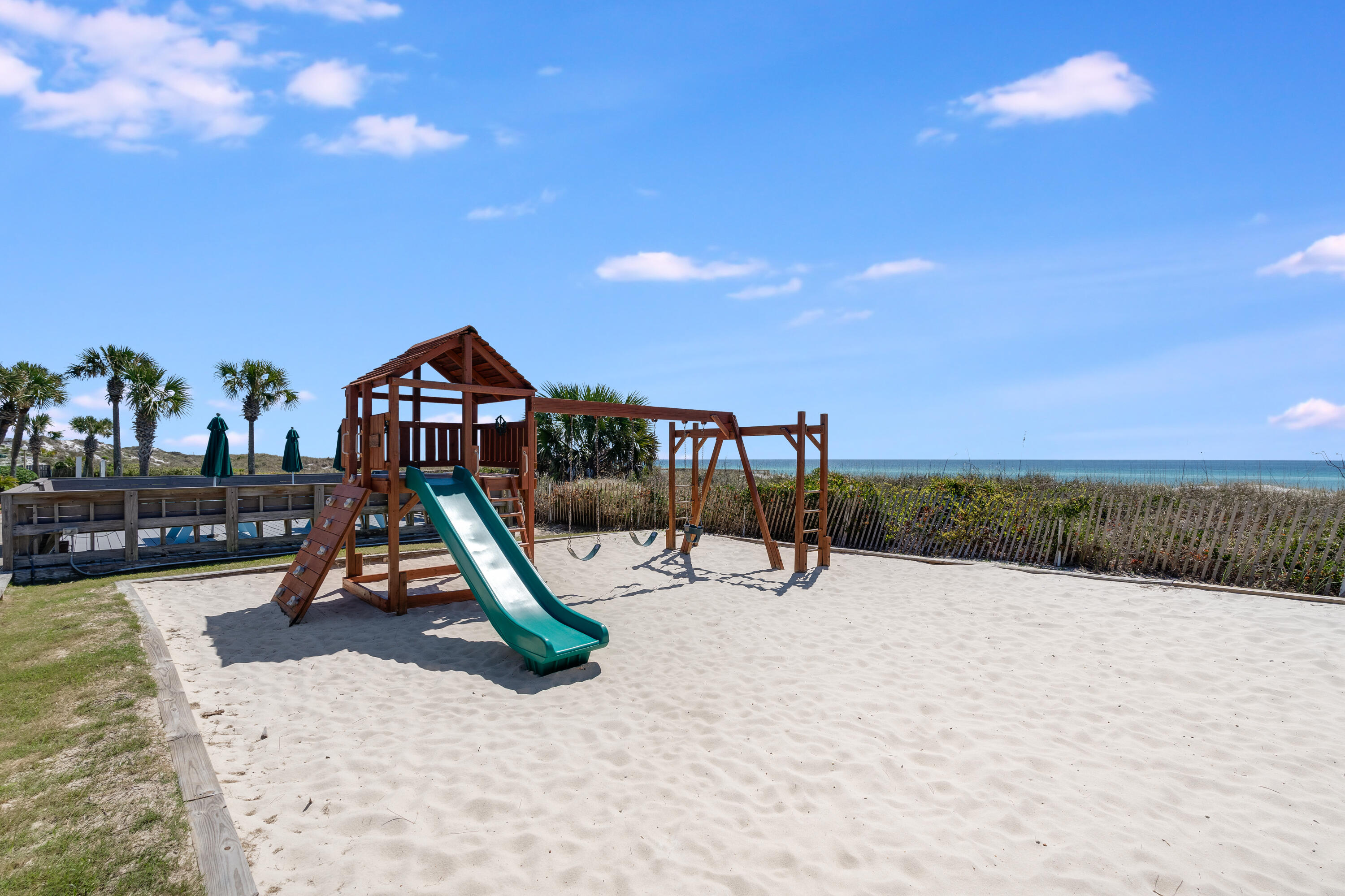 SEASPRAY CONDO - Residential