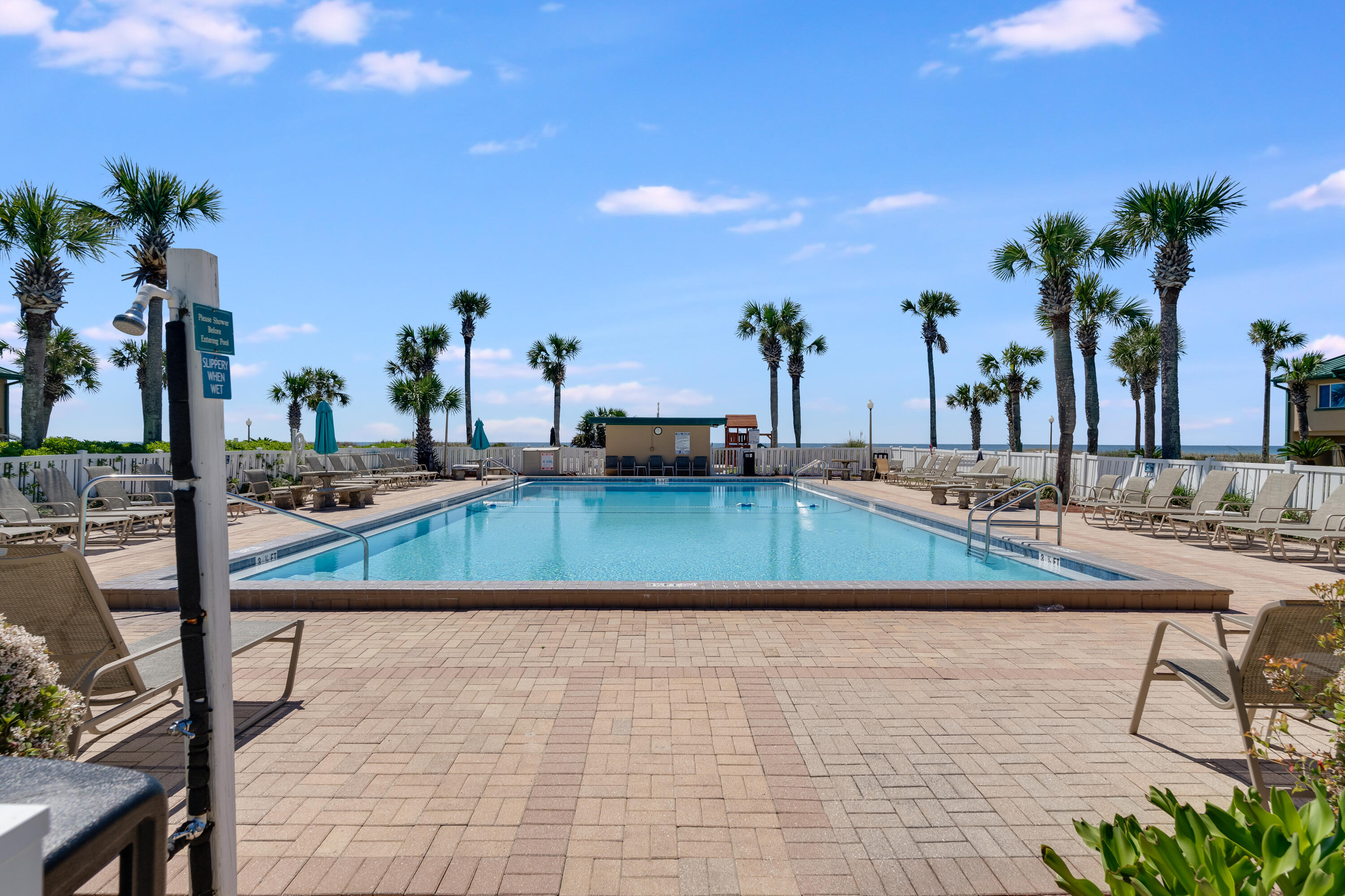 SEASPRAY CONDO - Residential