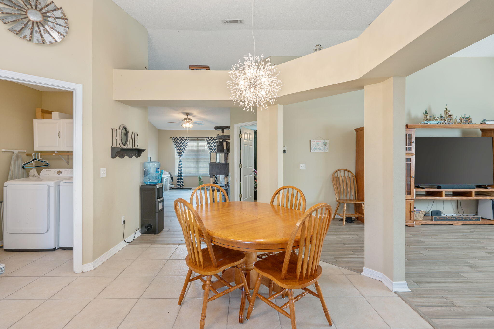 HIDDEN SHORES - Residential