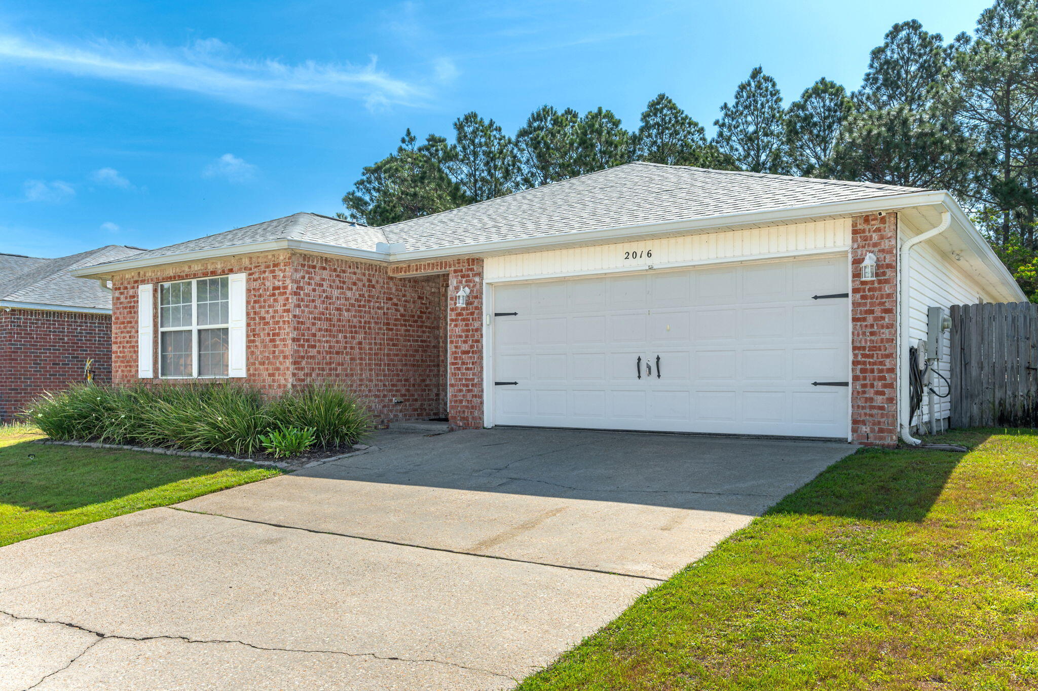 HIDDEN SHORES - Residential