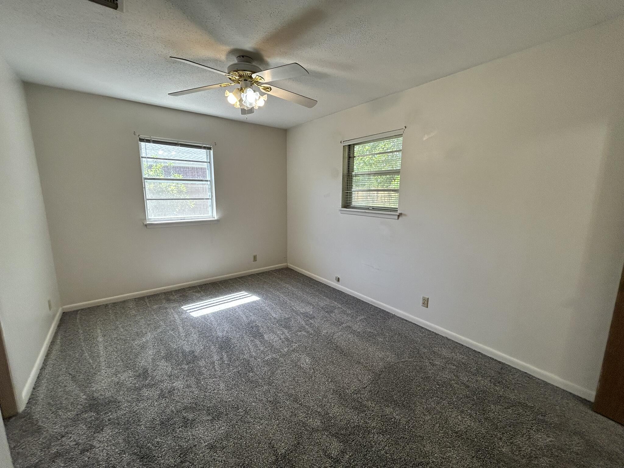 ADAMS POWELL - Residential Lease