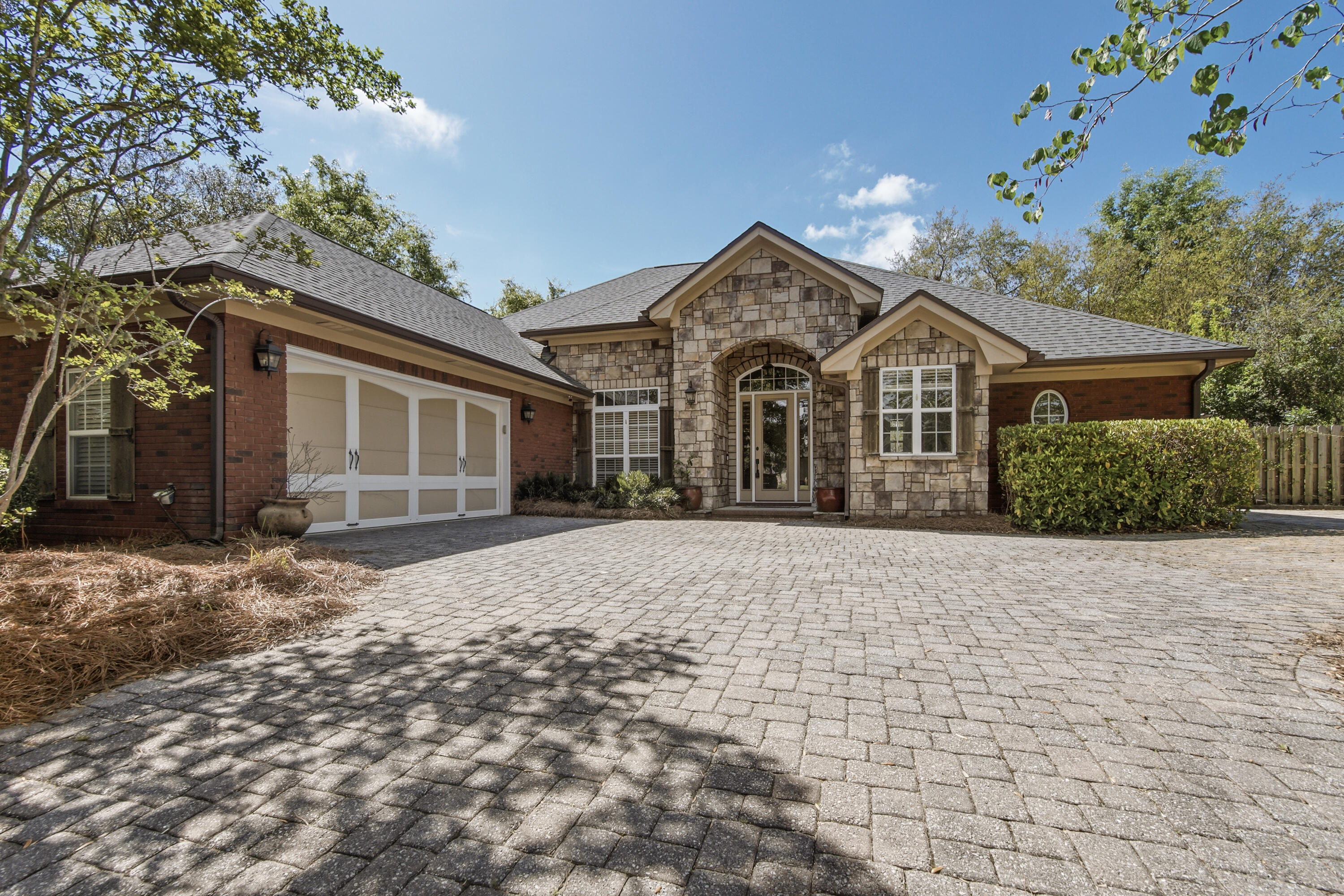 Lake Merial Phase One 84 LOT 160 ORB 4090 P 1435 - Residential