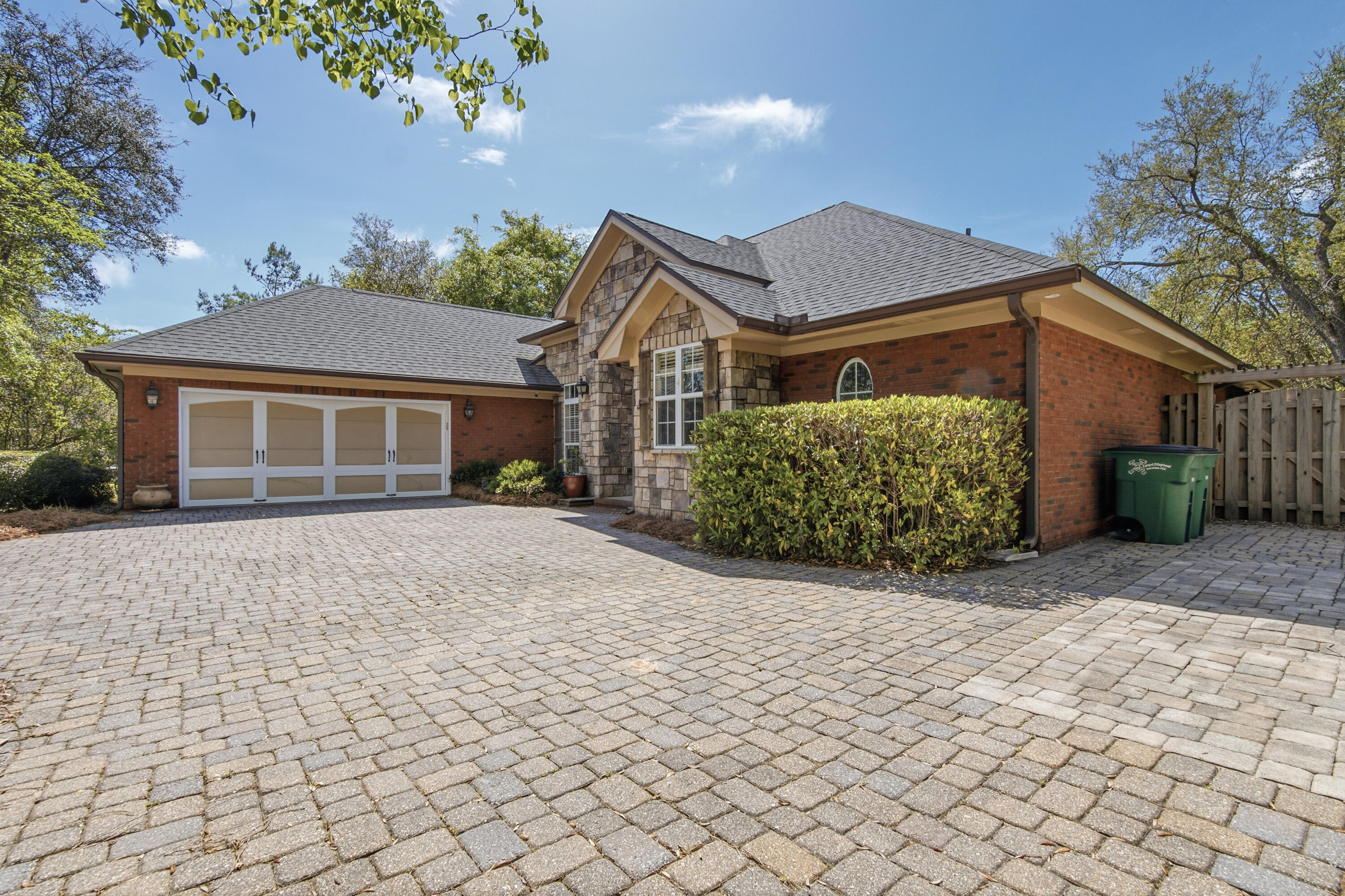 Lake Merial Phase One 84 LOT 160 ORB 4090 P 1435 - Residential