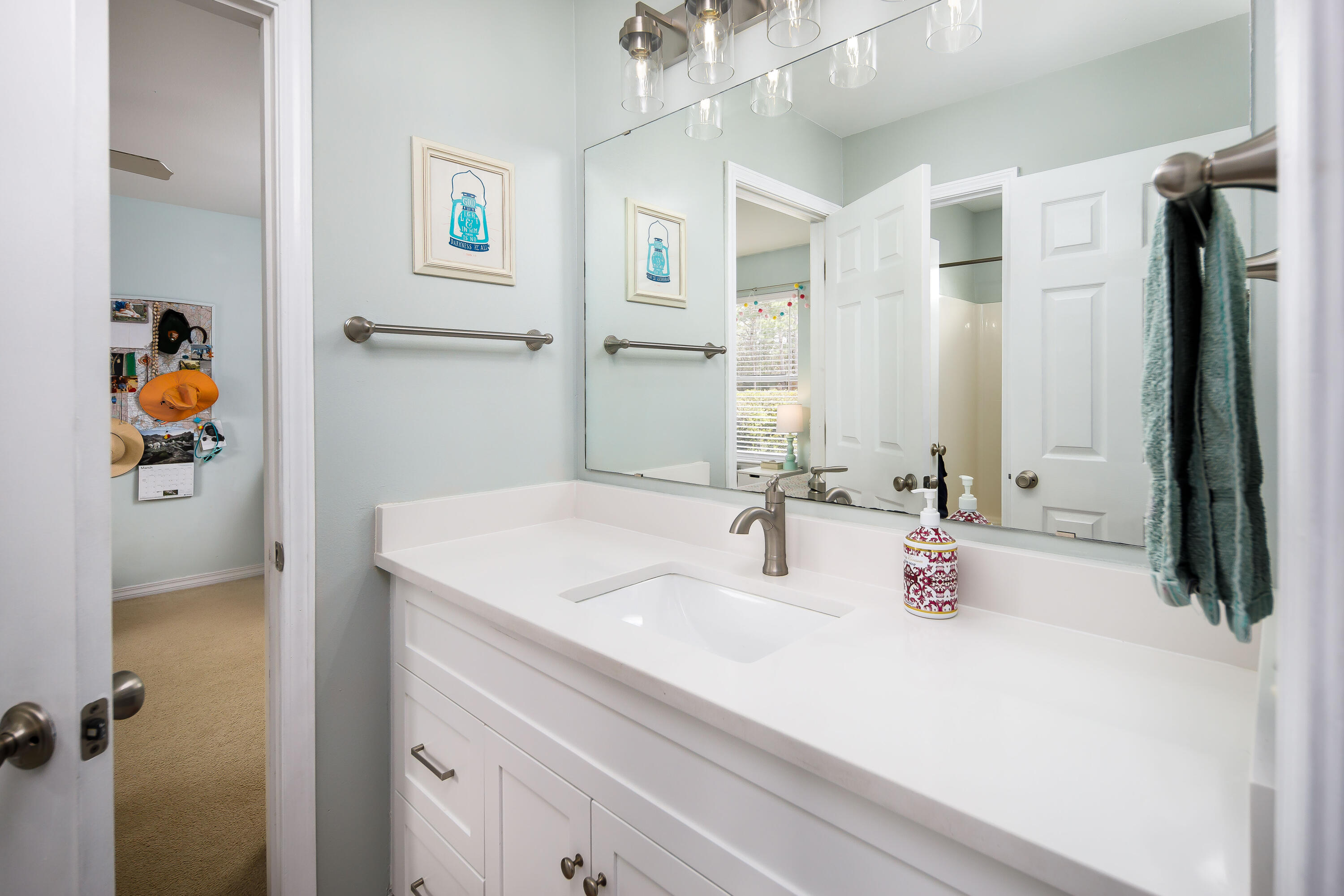 HOLLEY BY THE SEA - Residential