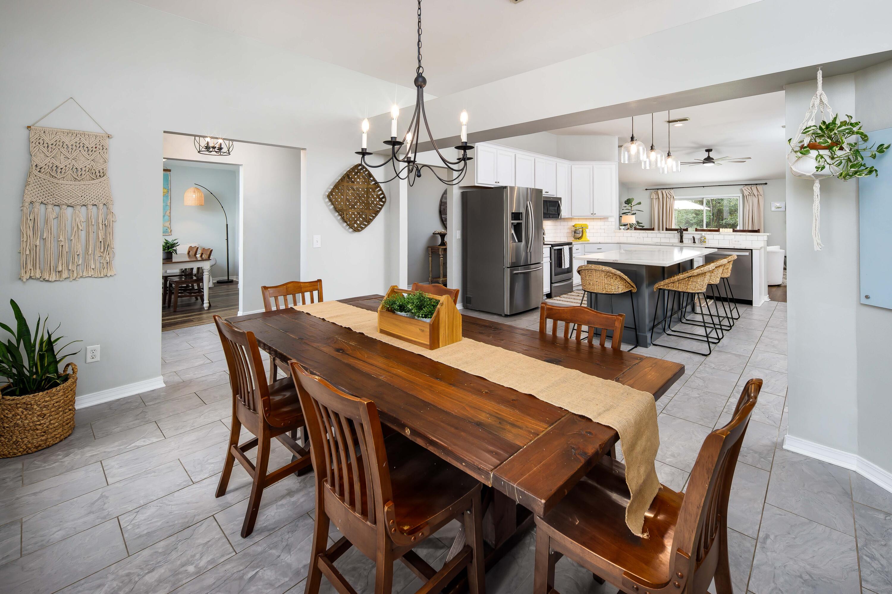 HOLLEY BY THE SEA - Residential